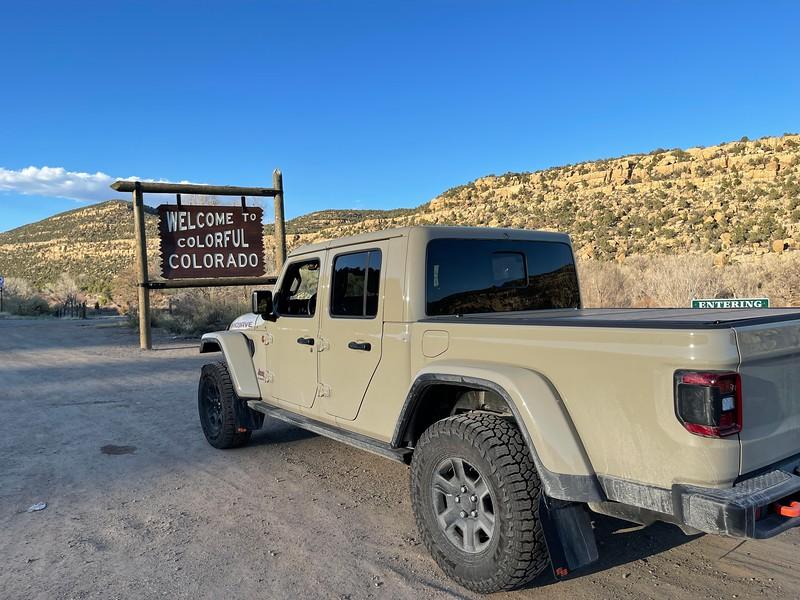 Jeep Gladiator What did you do WITH your Gladiator today? i-gjQmz3C-L