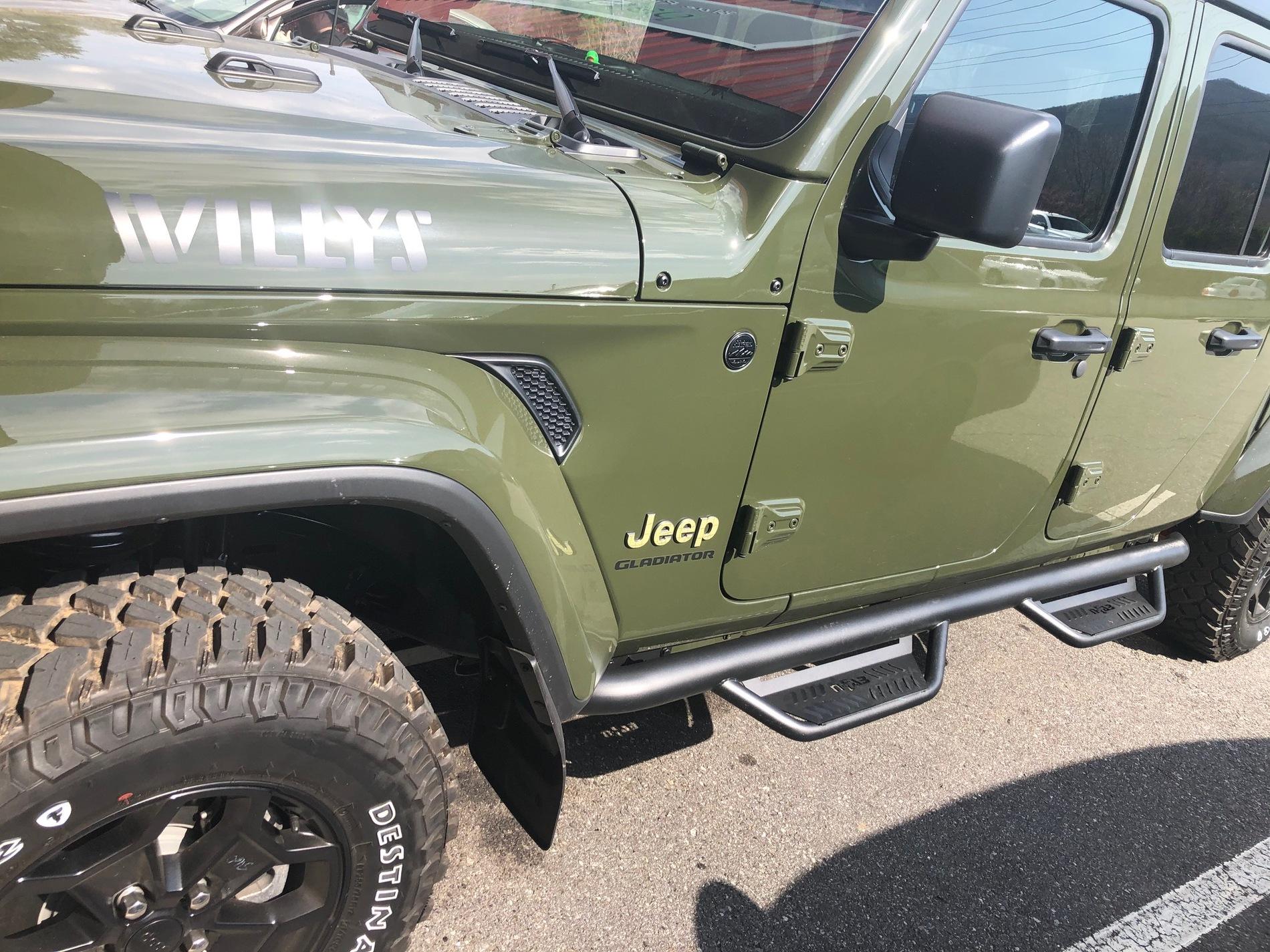 Jeep Gladiator 2021 Sarge Green Willys mostly stock "build" muEiLUI