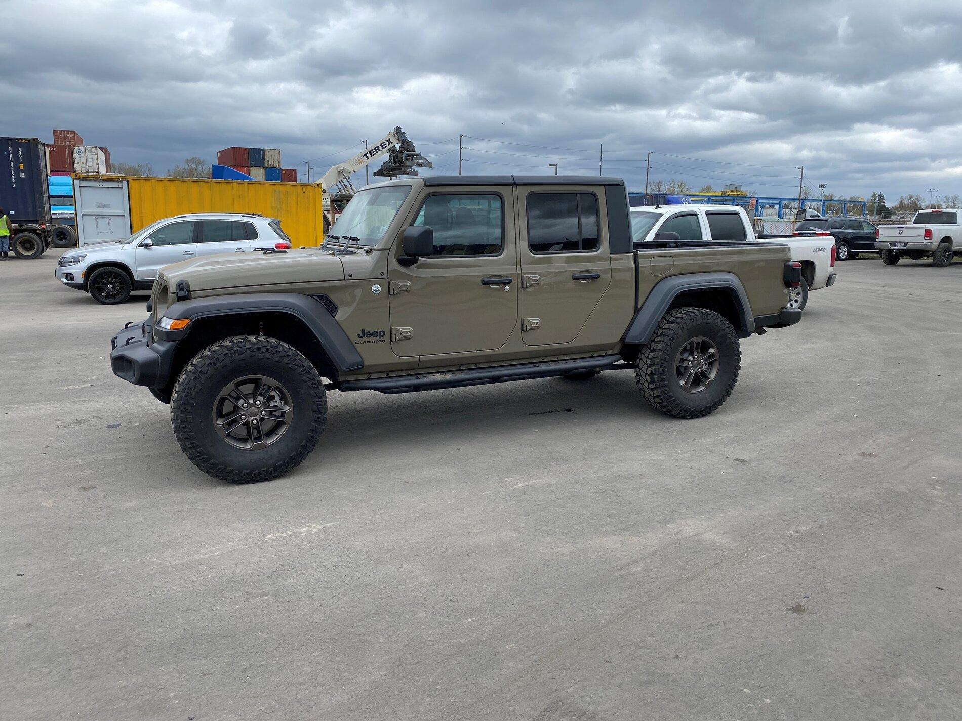 Jeep Gladiator Lets see all those Gladiators with lifts and bigger tires! My Truck