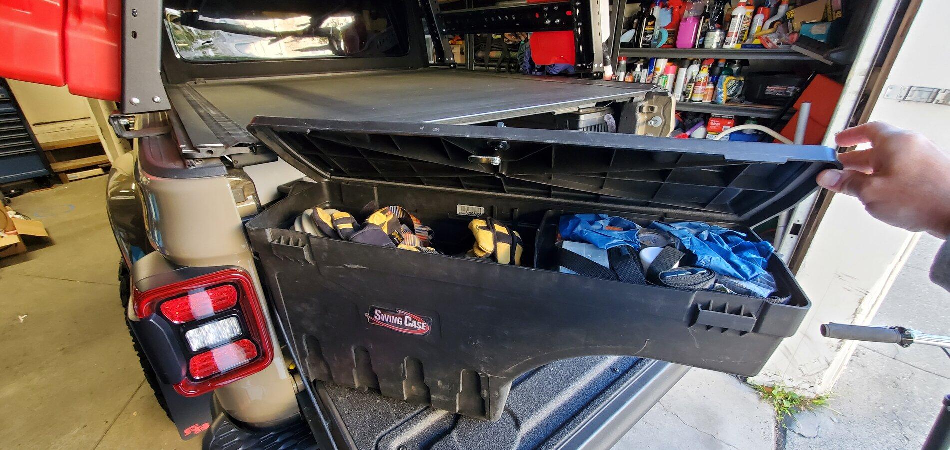 Jeep Gladiator Retractable Tonneau Cover 20210407_183613
