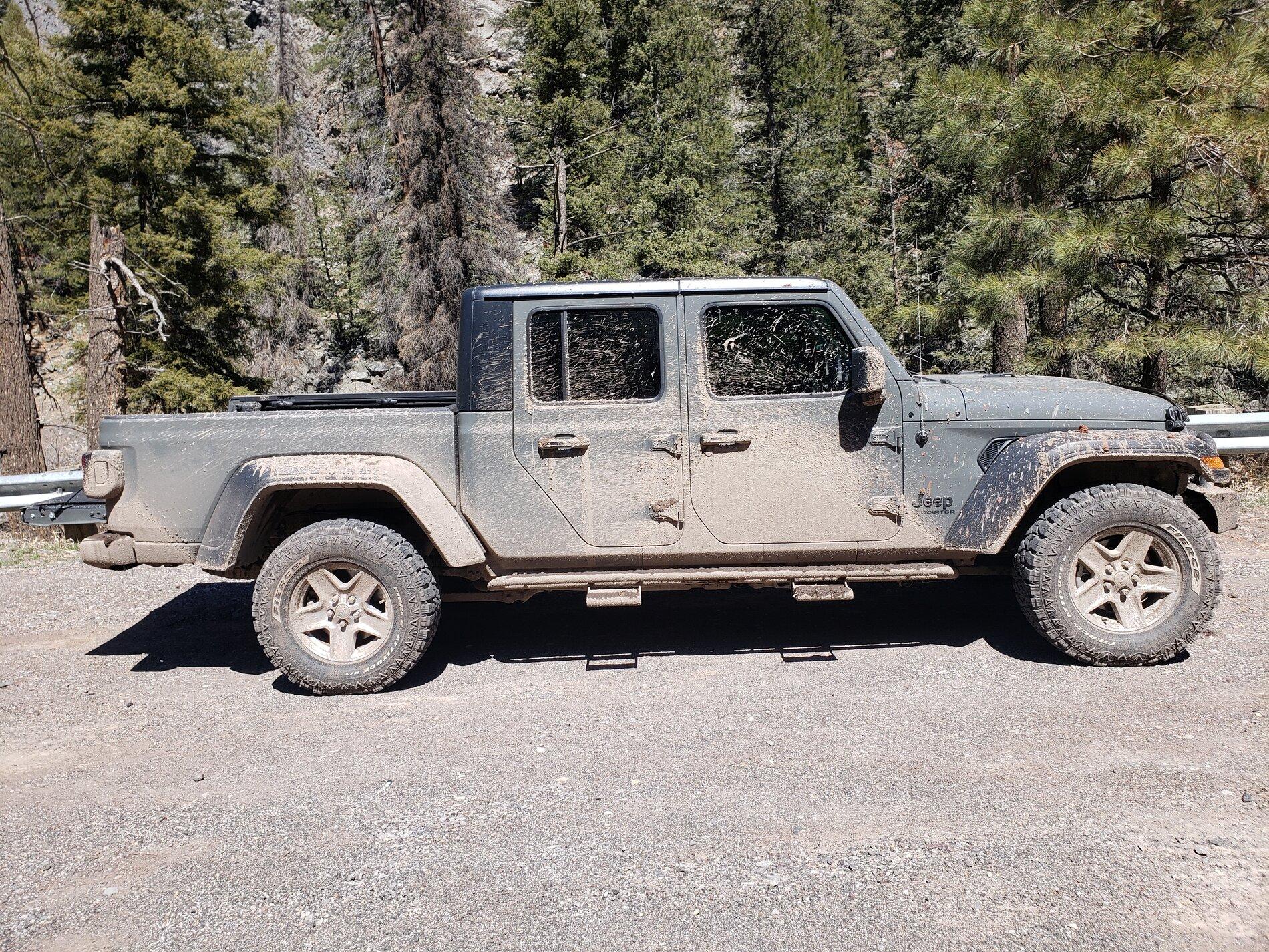 Jeep Gladiator Smittybilt saved my bacon... 20210331_140034