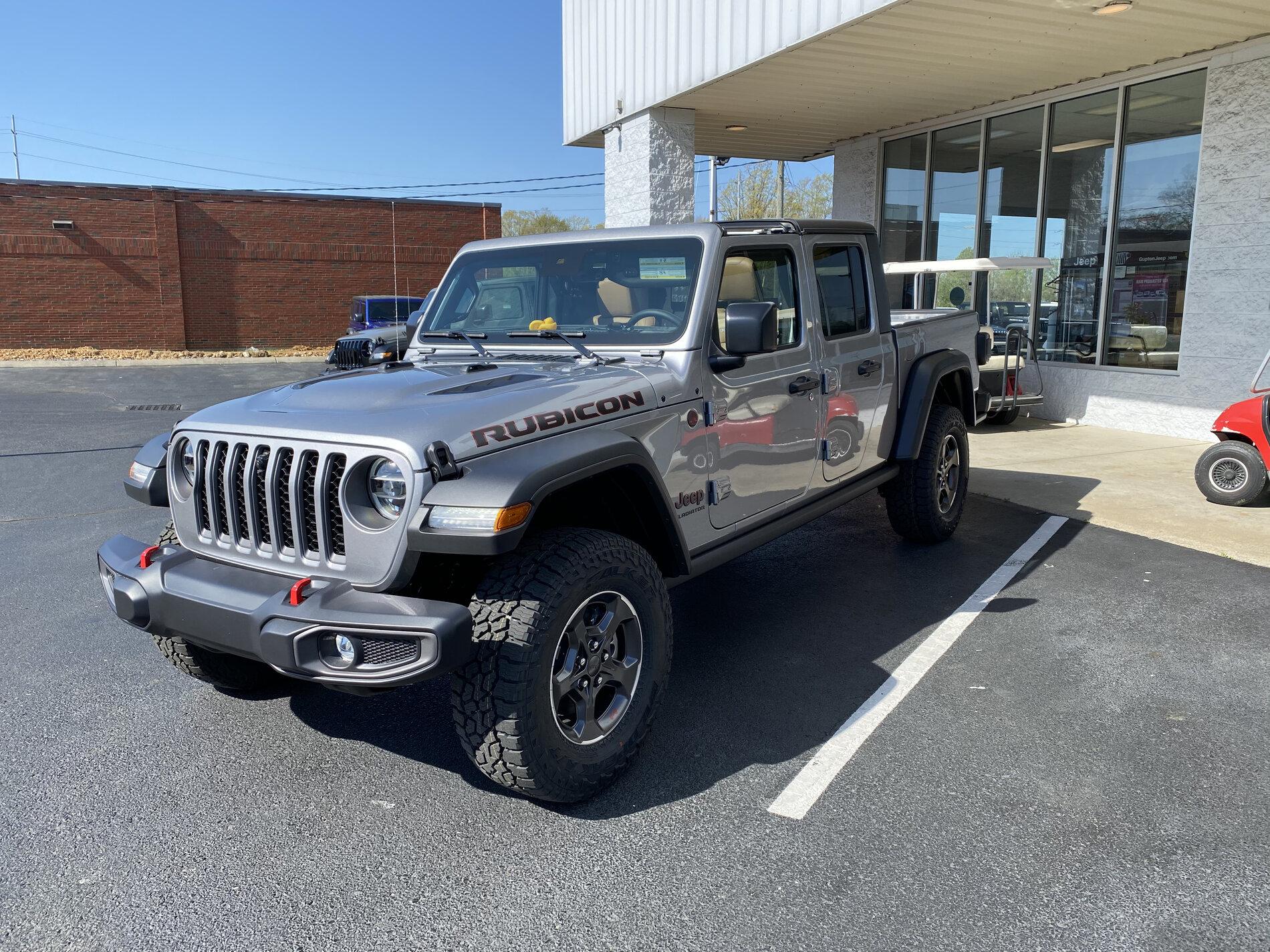 Jeep Gladiator Gupton Motors up to 8% below invoice F93AA91D-64D6-4C34-842A-EBFB98A0F33C