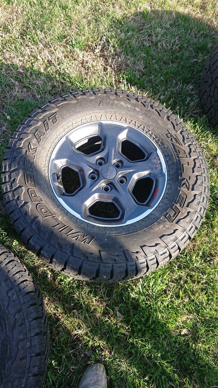 Jeep Gladiator Rubi take-off tires/wheels/spare. About 10k miles. No TPMS. $800 DSC_1237.JPG