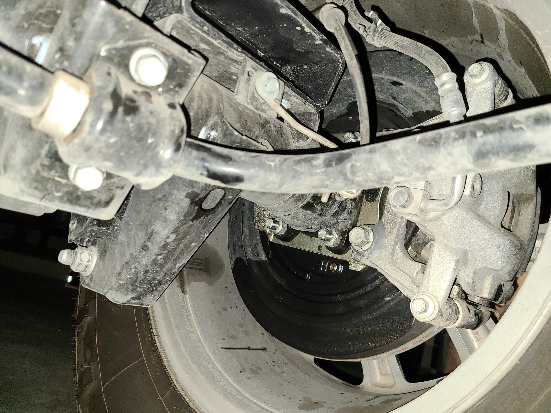 Jeep Gladiator Leaking axle seal? 20210410_194906