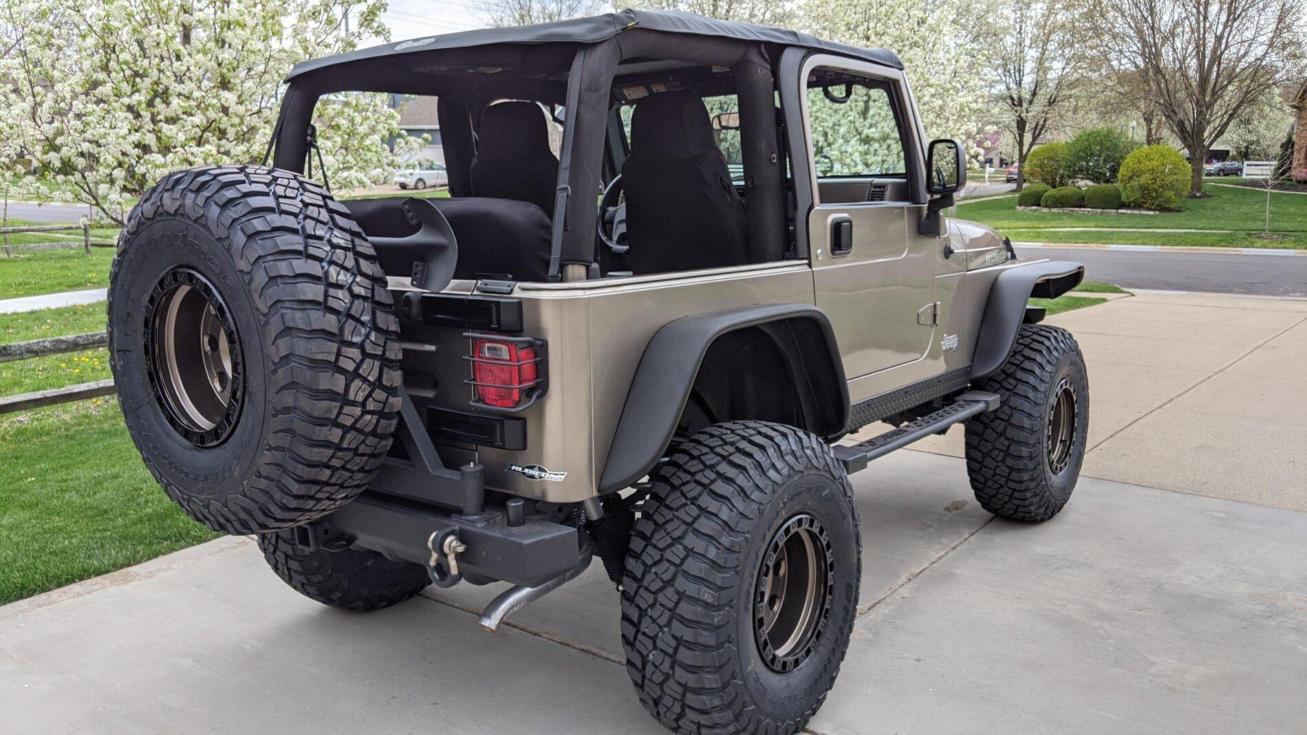 Jeep Gladiator 2004 TJ Rubicon - Priced reduced!! PXL_20210410_201005793