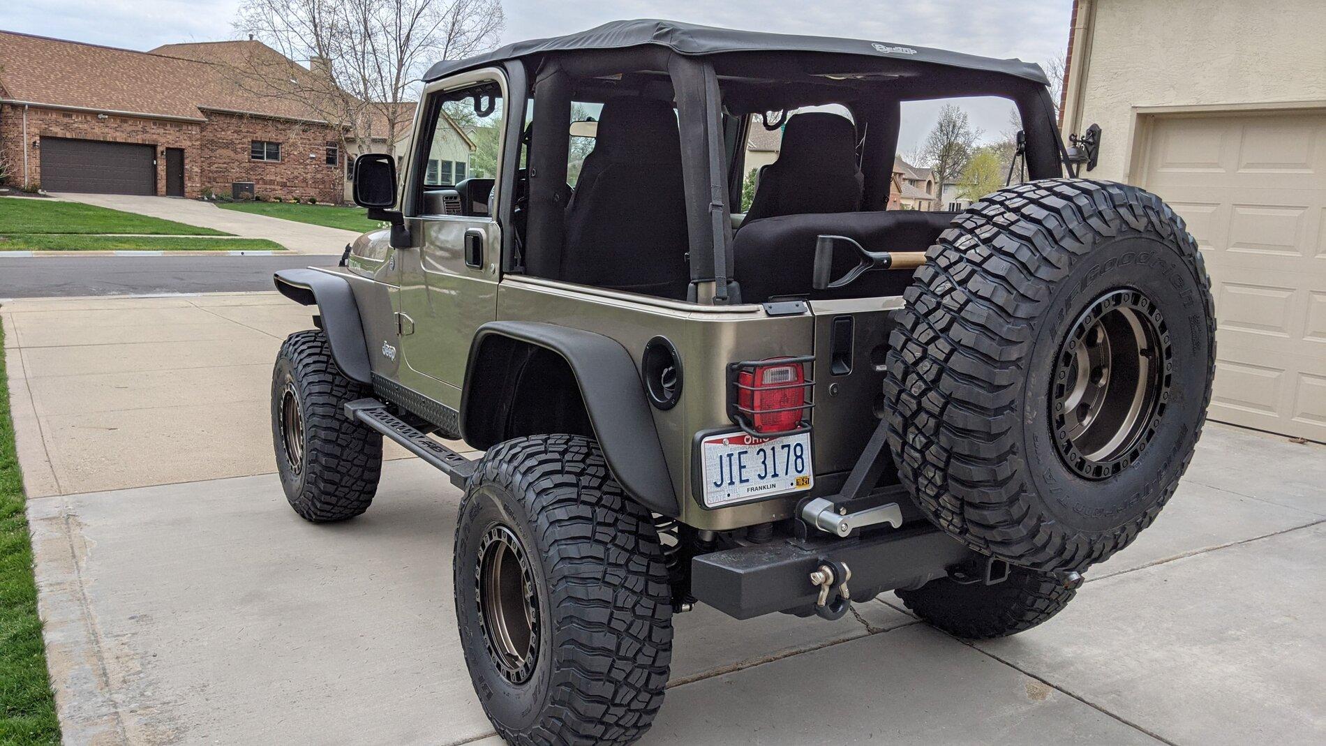 Jeep Gladiator 2004 TJ Rubicon - Priced reduced!! PXL_20210410_201015407