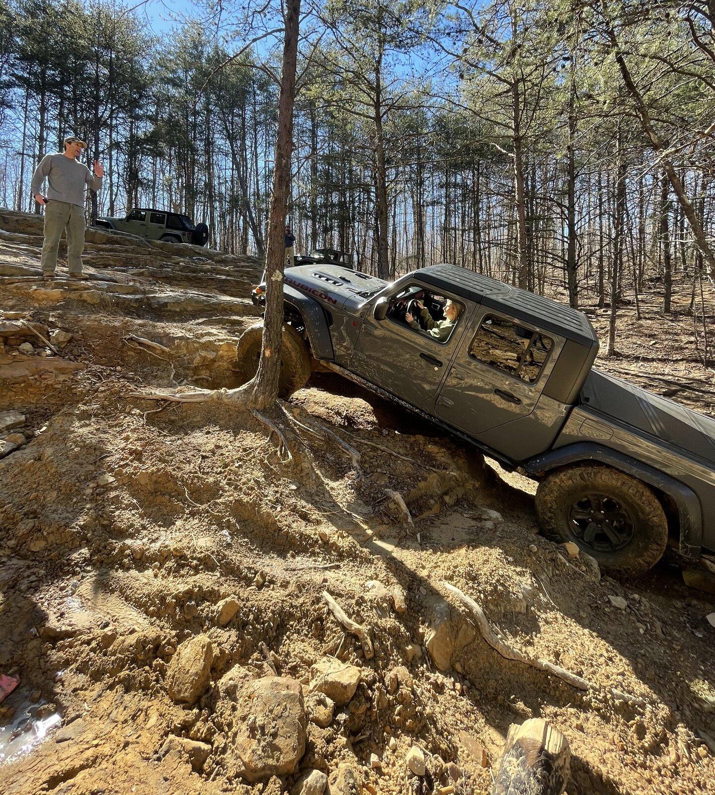 Jeep Gladiator Leasing - educate me.  What’s the Pro’s & Con’s? 8BABFF8B-7954-43A0-9F4A-D2098E8F41E8