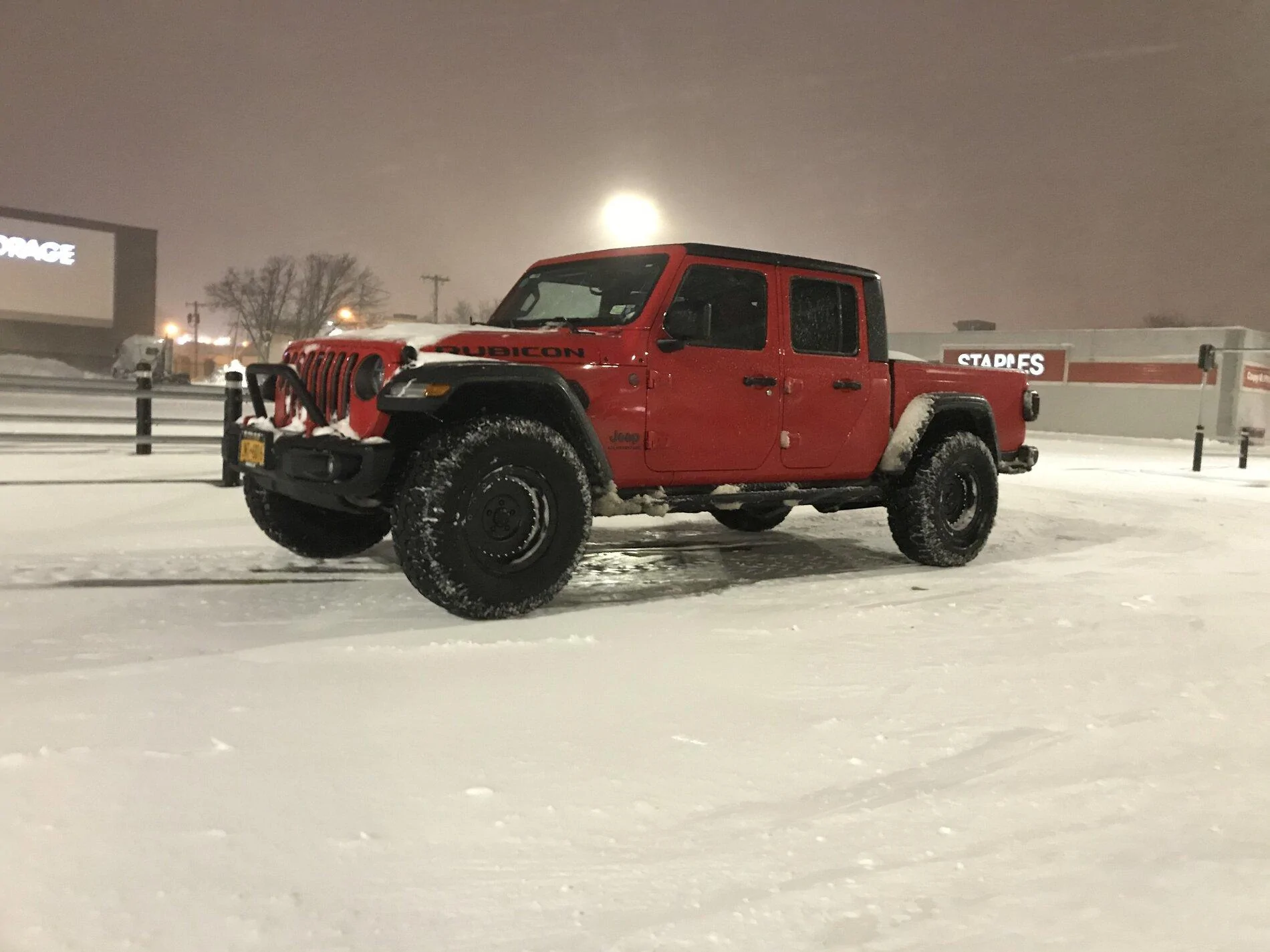 Jeep Gladiator Any reason to avoid Manual Transmission? 879D2EBF-04BE-44C3-B893-0F464D6BFB56
