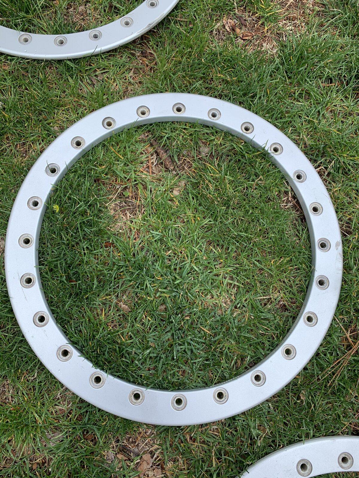 Jeep Gladiator AEV Borah beadlock rings 29199B79-9929-4CE1-B50A-C9FDF6F6148F