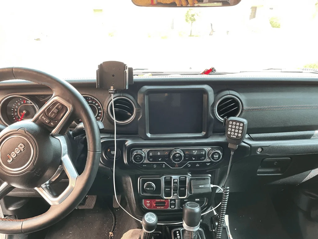 Jeep Gladiator Phone Solutions 1618161750746