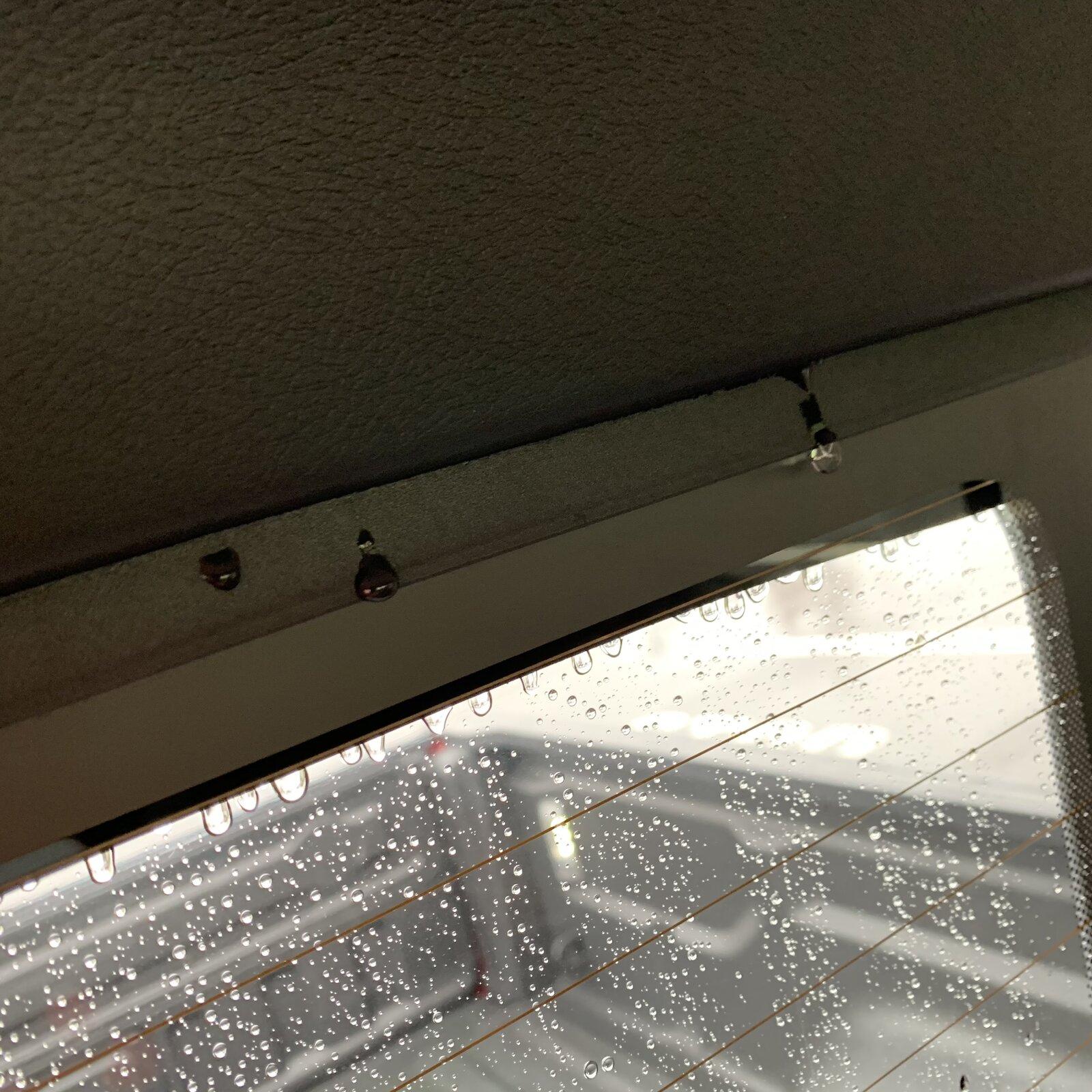 Jeep Gladiator Roof leak in back 896A2B6F-9A30-414D-AB0C-222383356F88