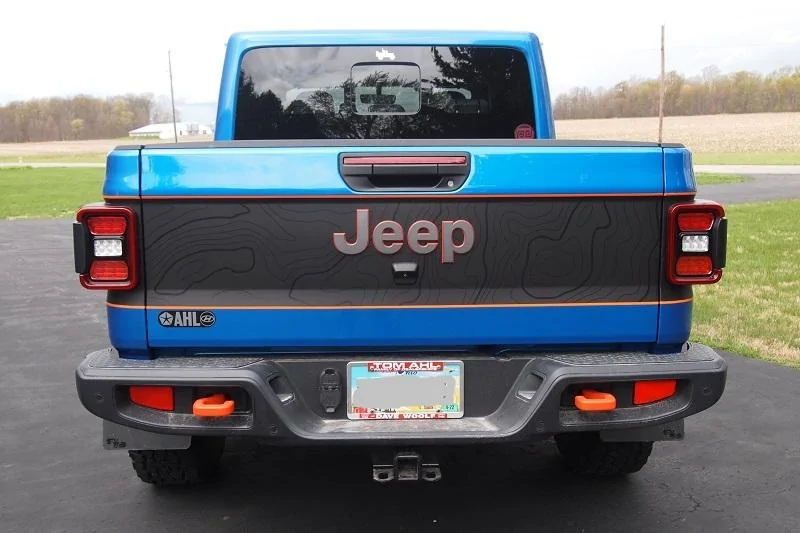Jeep Gladiator Mojave orange mods P1011715E