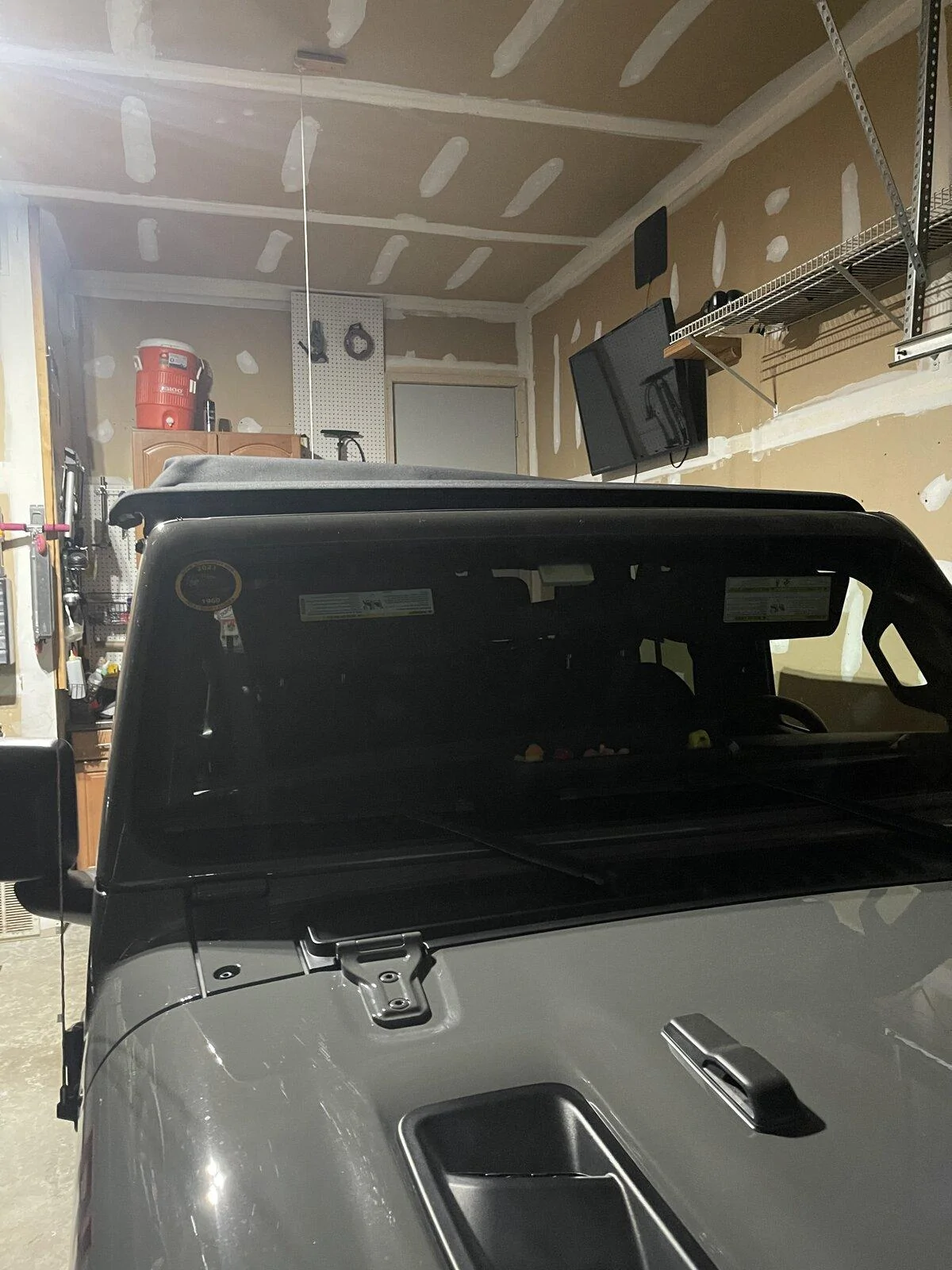 Jeep Gladiator Damaged Soft Top 0CEB6CF3-32B7-4FE8-BE7F-C8B8AC515440