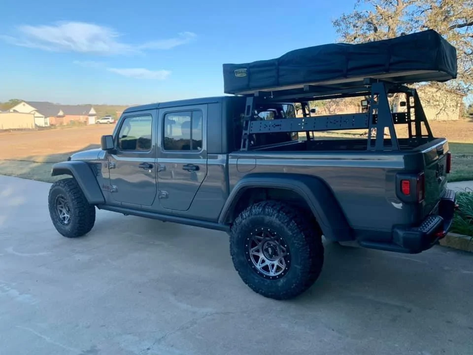 Jeep Gladiator Roam Vagabond or Vagabond XL? D1E69170-8974-48D5-A07F-D097EC7A0CD8