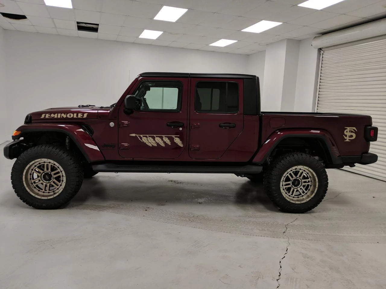 Jeep Gladiator Snazzberry Gladiator JT club cu-6