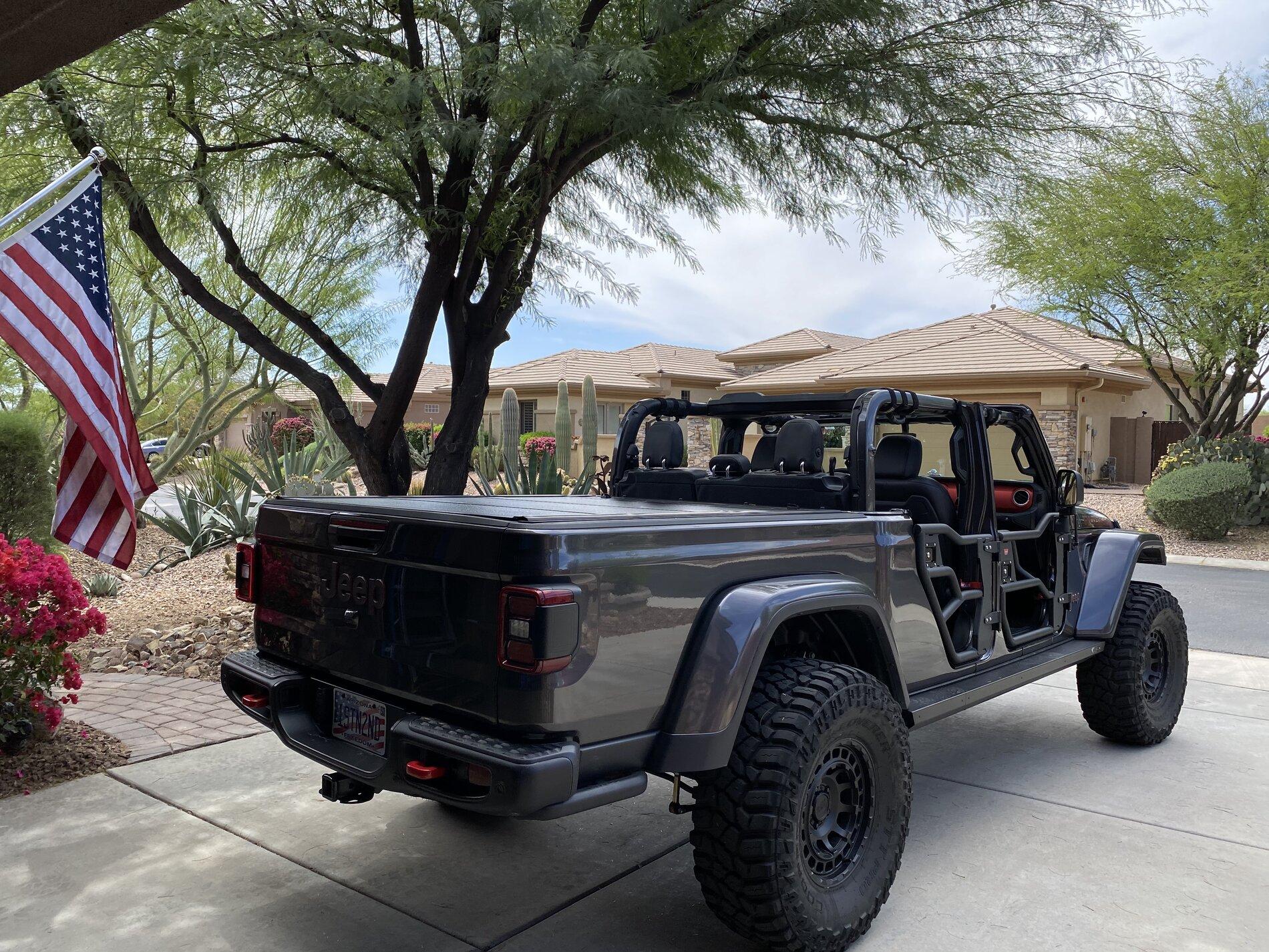 Jeep Gladiator First Impressions in New Gladiator A8BF7D2B-4B84-4C6A-9E32-82598C7E93B7