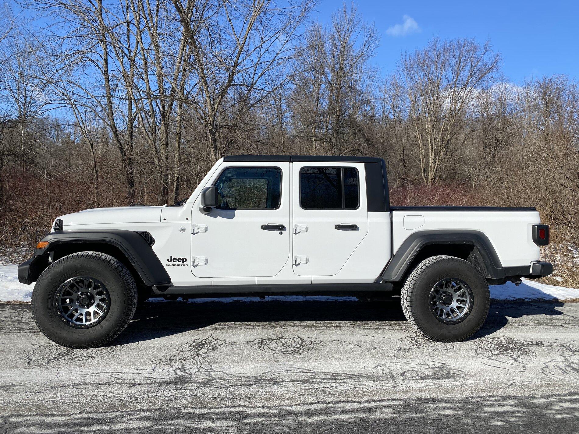Jeep Gladiator SHOW ME YOUR WHEELS! 9458596B-75F5-4DA9-B161-57507853F92E