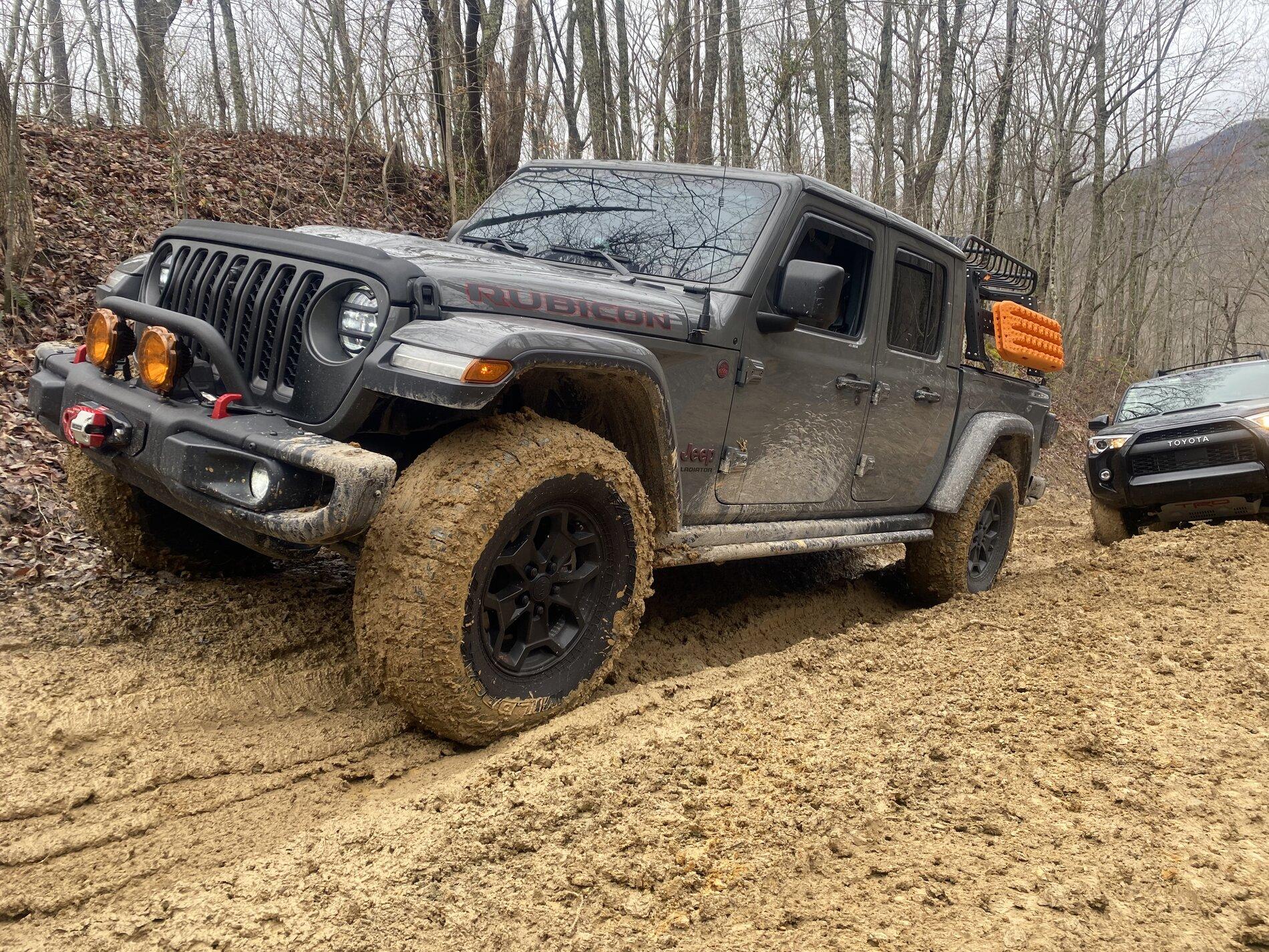 Jeep Gladiator What did you do WITH your Gladiator today? 3068B05E-455F-4E95-AC56-2F7A15589BB4