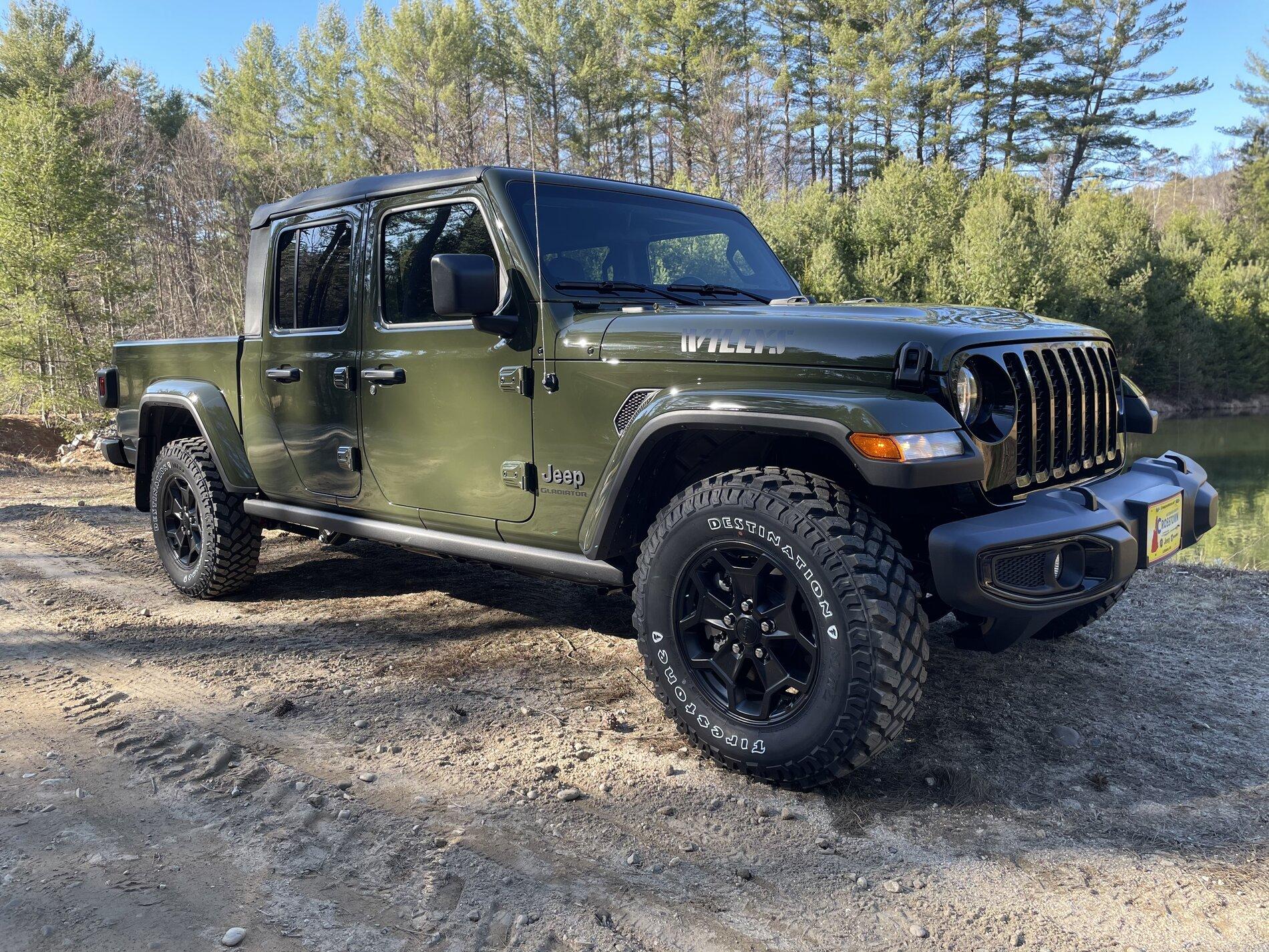 Jeep Gladiator WILLYS Edition Gladiator JT Club 475B4534-9D0C-439D-B7F5-7A3A7F52C0C8