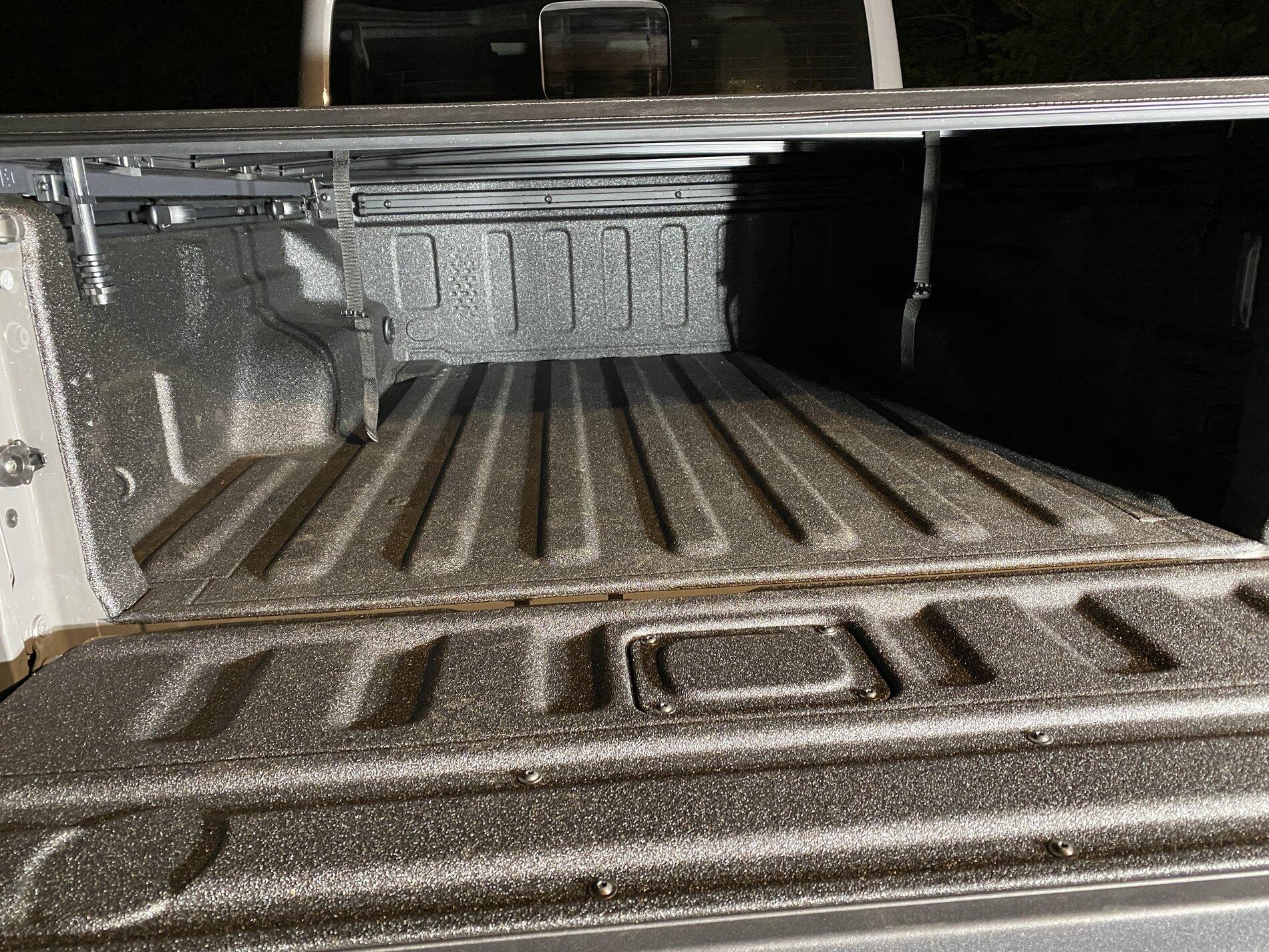 Jeep Gladiator Mopar Soft Tri-Fold Tonneau Cover IMG_0592.JPG
