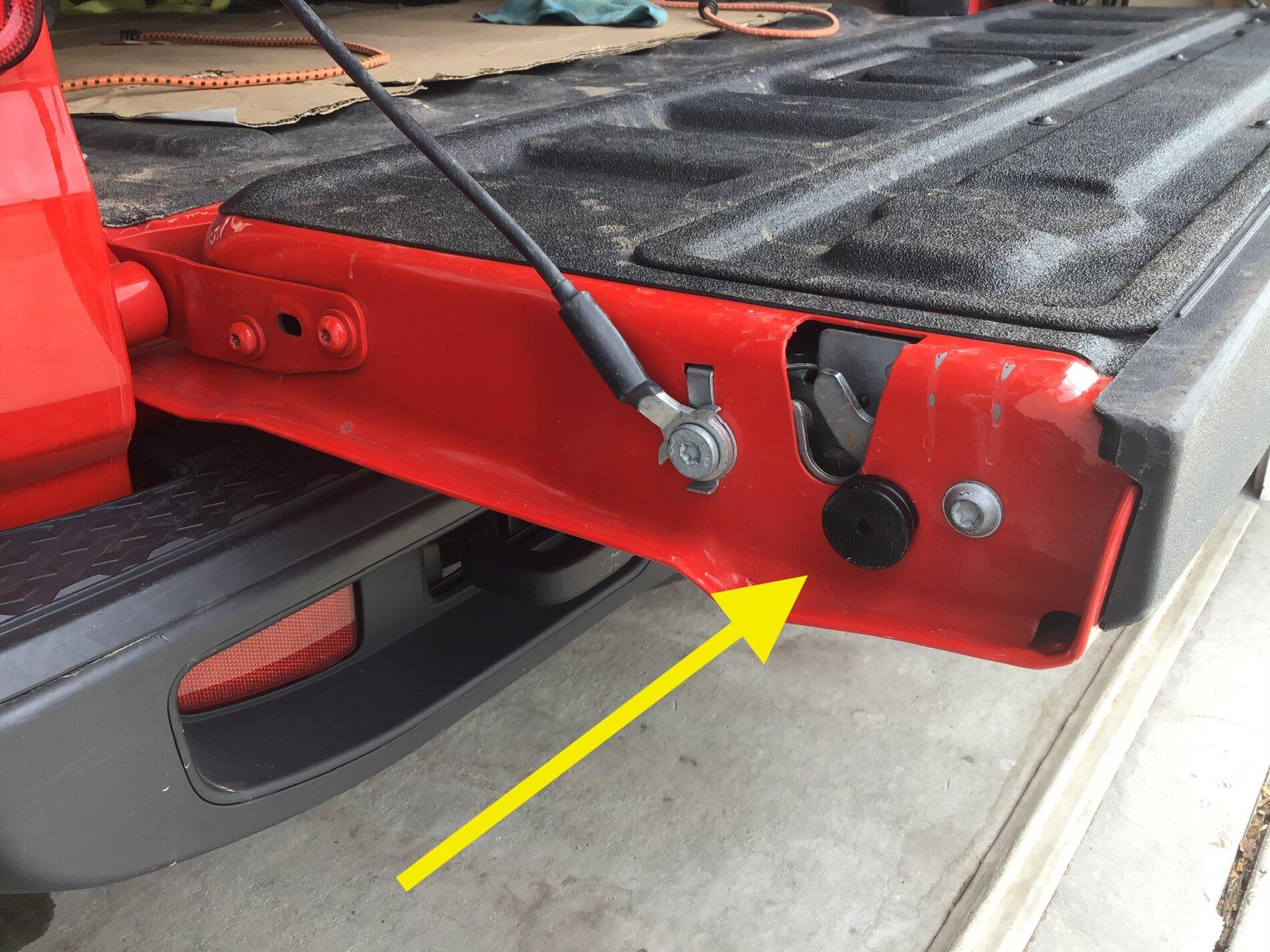 Jeep Gladiator Interior Photos - Expedition Driven Camper IMG_2169