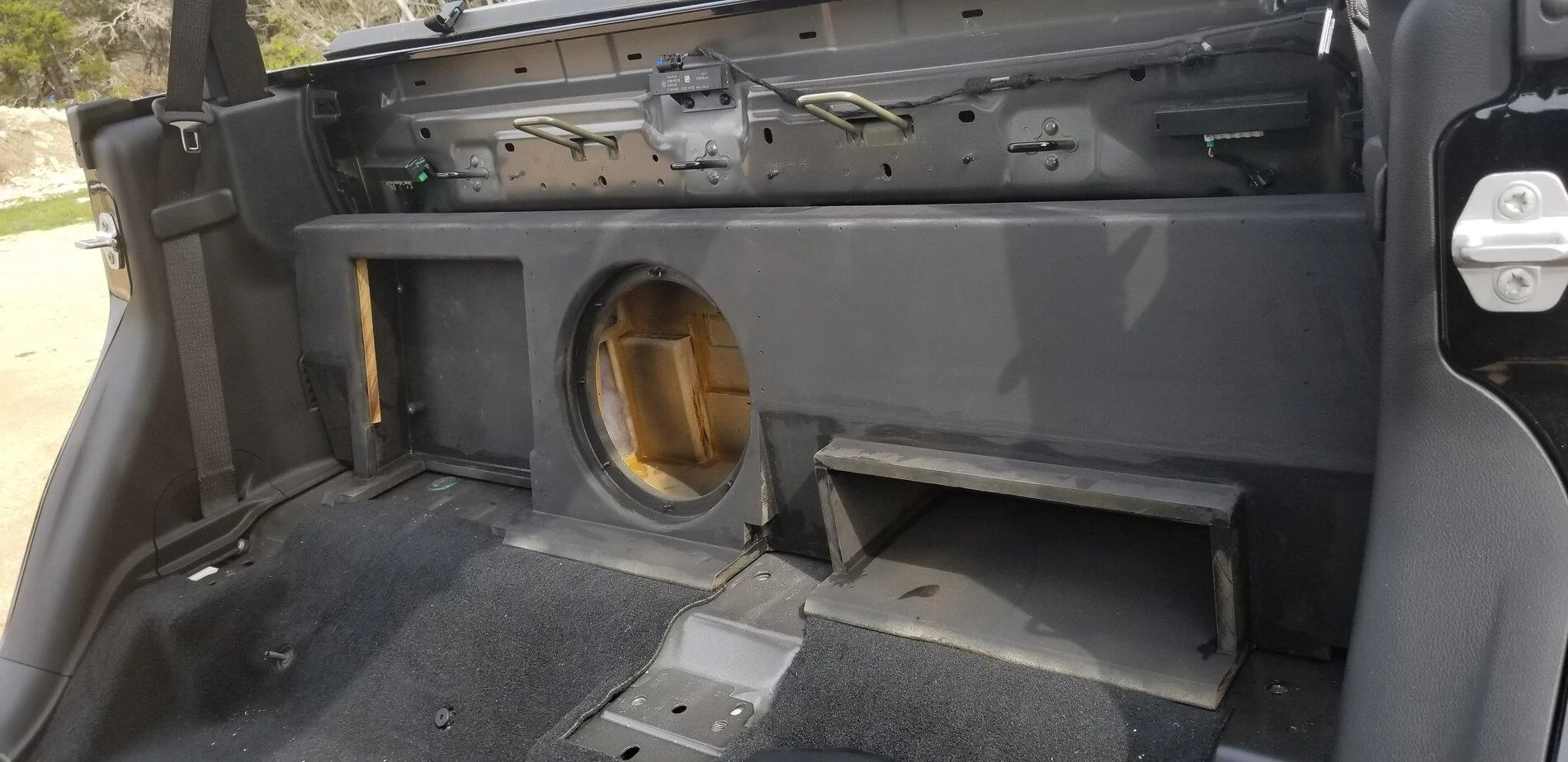 Jeep Gladiator Complete Focal Component Speaker Install with Custom Sub Box Behind Seat 20210310_144302