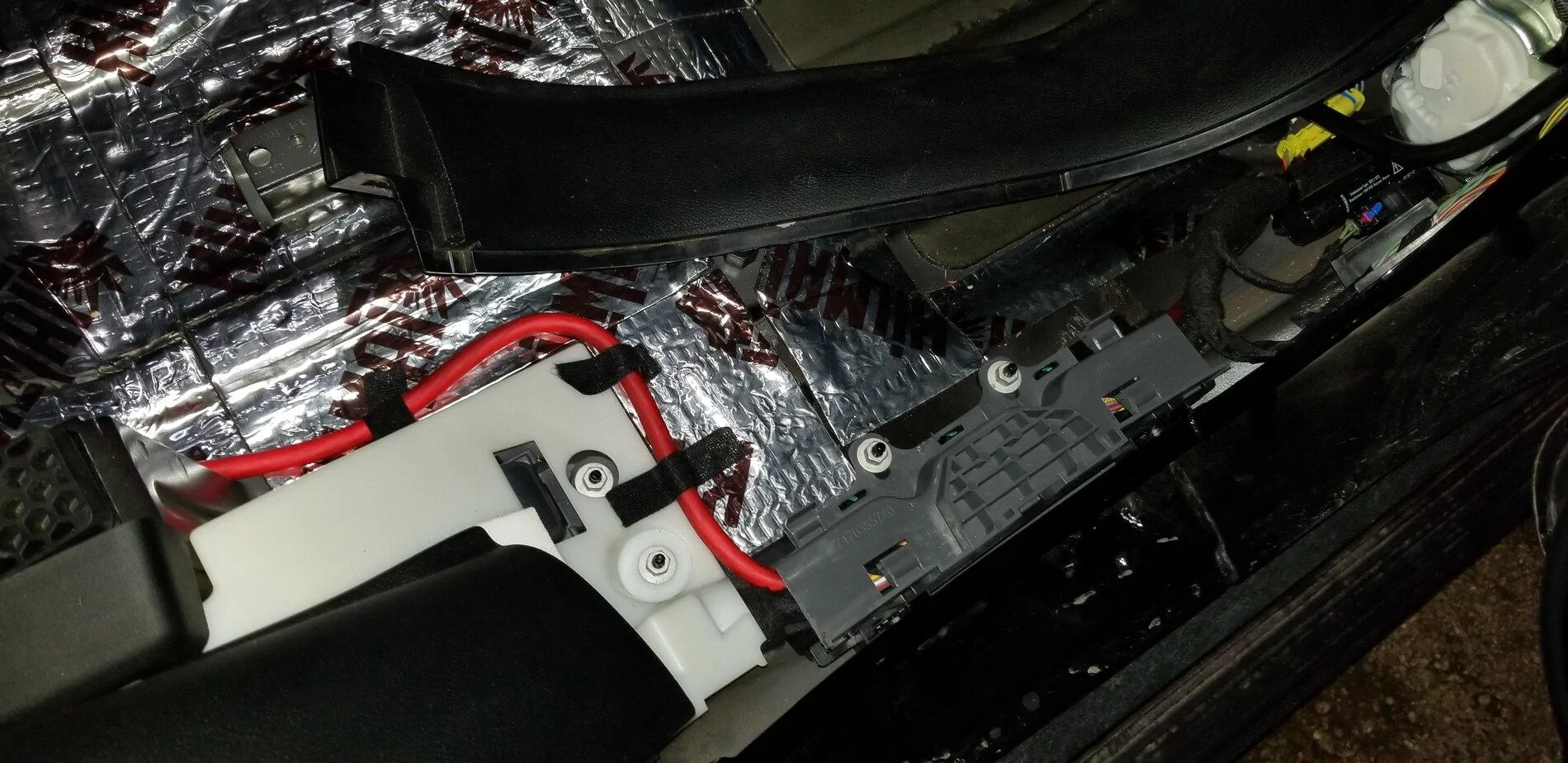 Jeep Gladiator Complete Focal Component Speaker Install with Custom Sub Box Behind Seat 20210327_200317