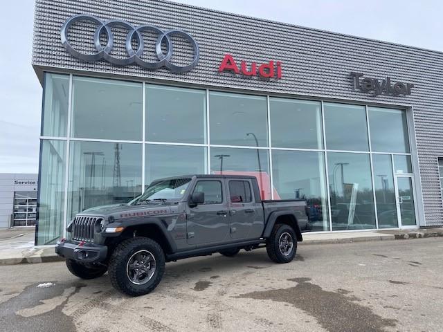 Jeep Gladiator Replaced my AMG GT with this... jee
