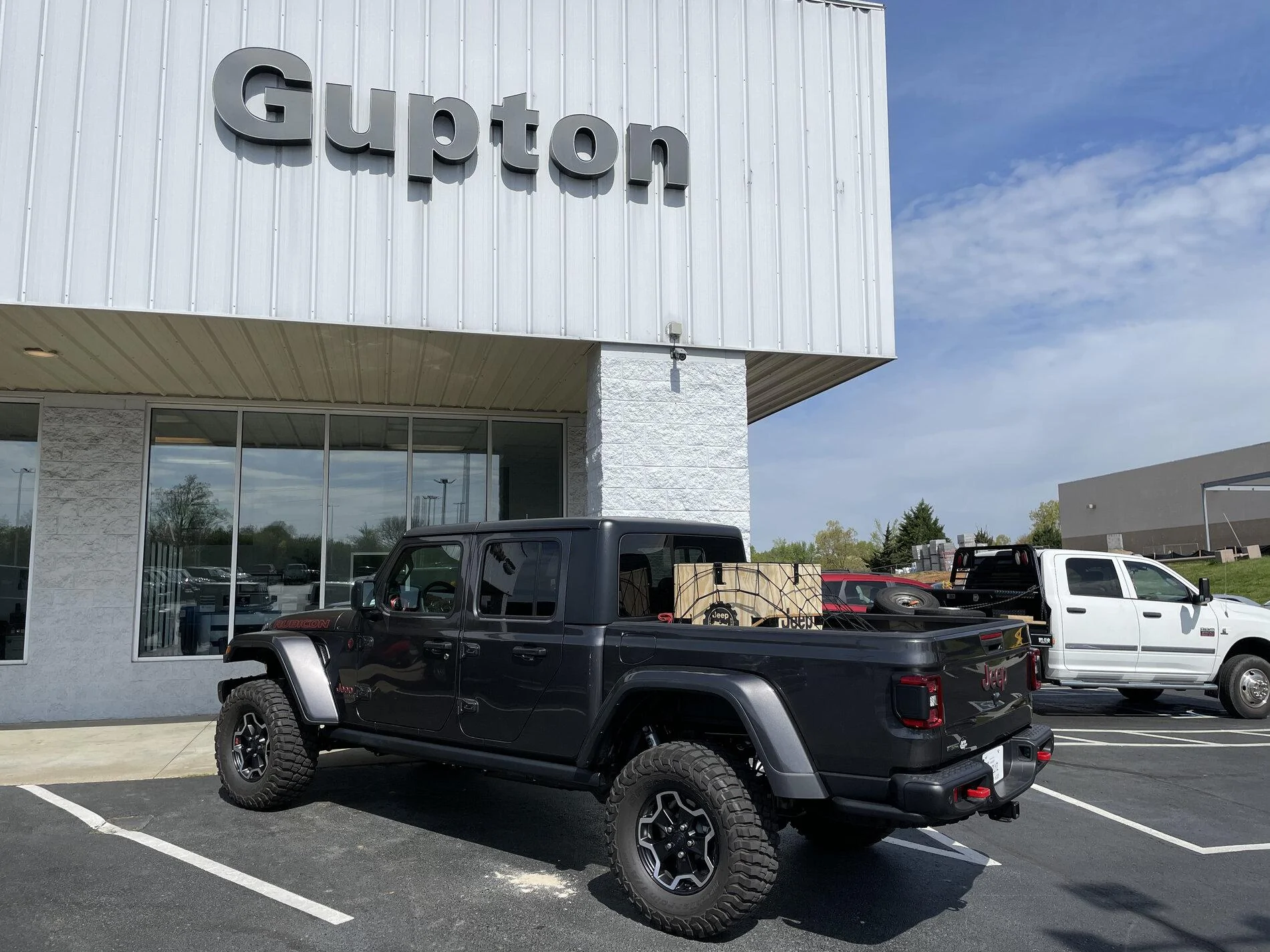 Jeep Gladiator Took Delivery of Your JT? Sign in Here! 66950EF1-51FA-4D98-A860-7FFE741B2A4E