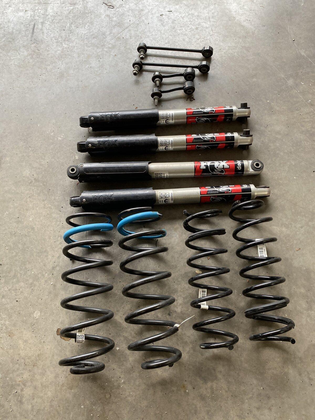 Jeep Gladiator Rubicon factory suspension F4E610F3-2997-435E-88F4-AC8575FDAAA2