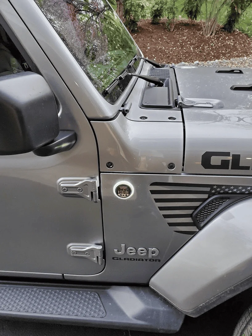Jeep Gladiator AM/FM Antenna Delete - Moving From Exterior to Interior 1618701837824