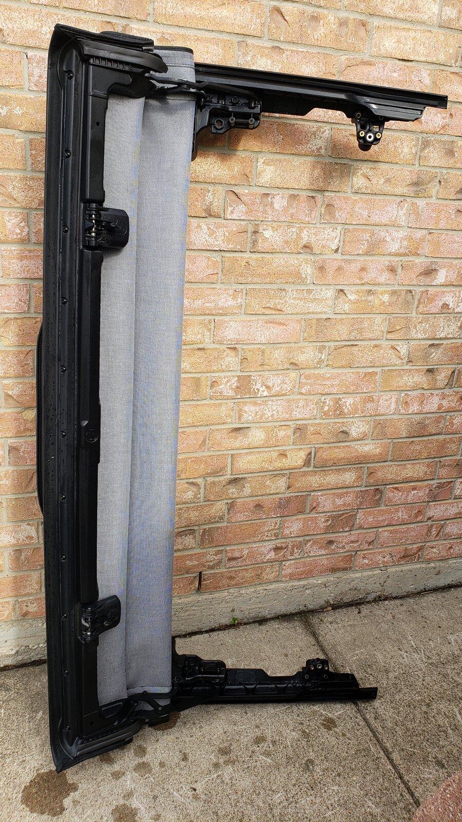 Jeep Gladiator Used Bestop Sunrider for Hardtop for sale - $400 20210417_170509