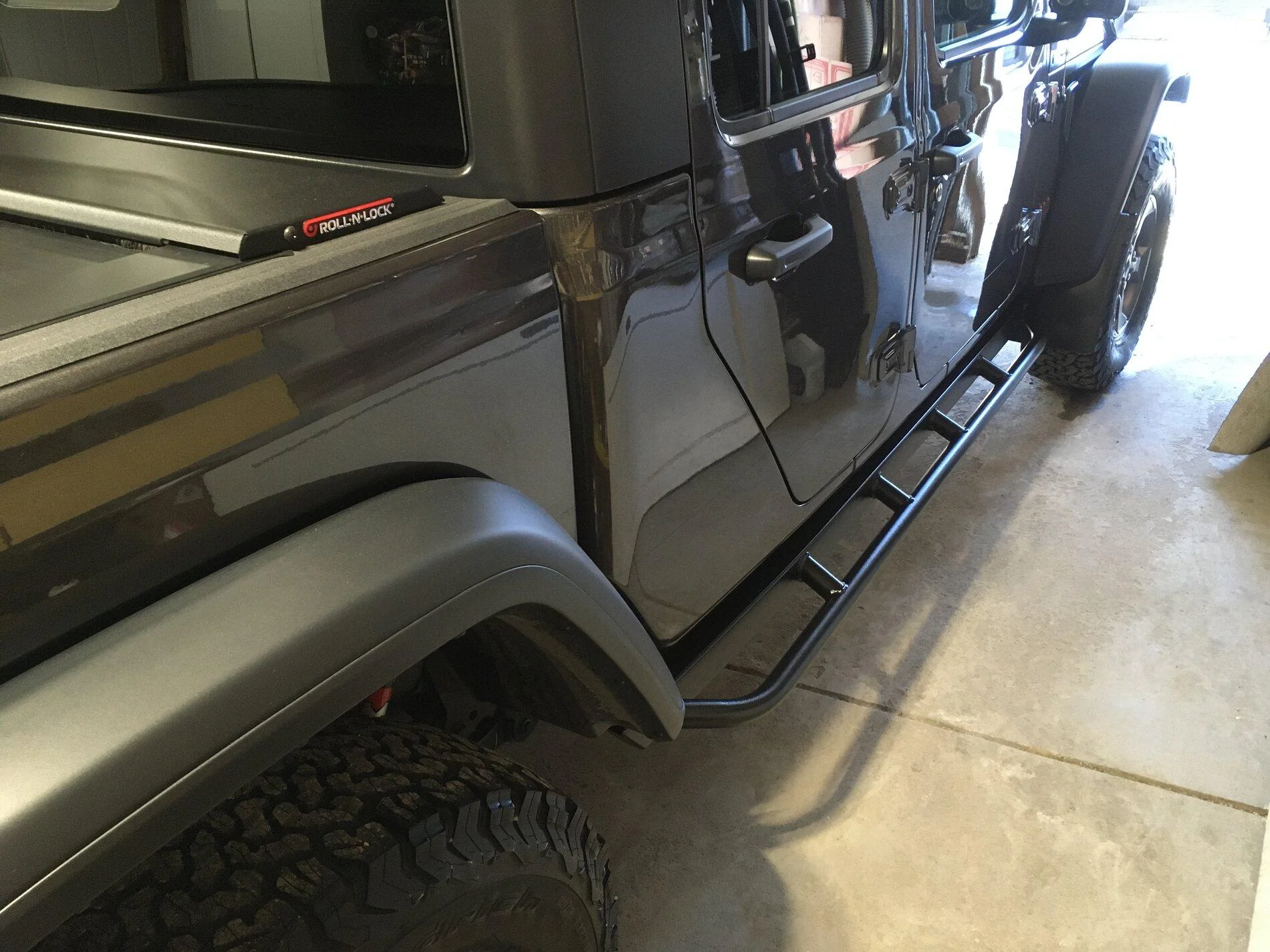 Jeep Gladiator Anybody have these? 63867F0A-C1CC-44C7-A6F0-956C4EAD14DF