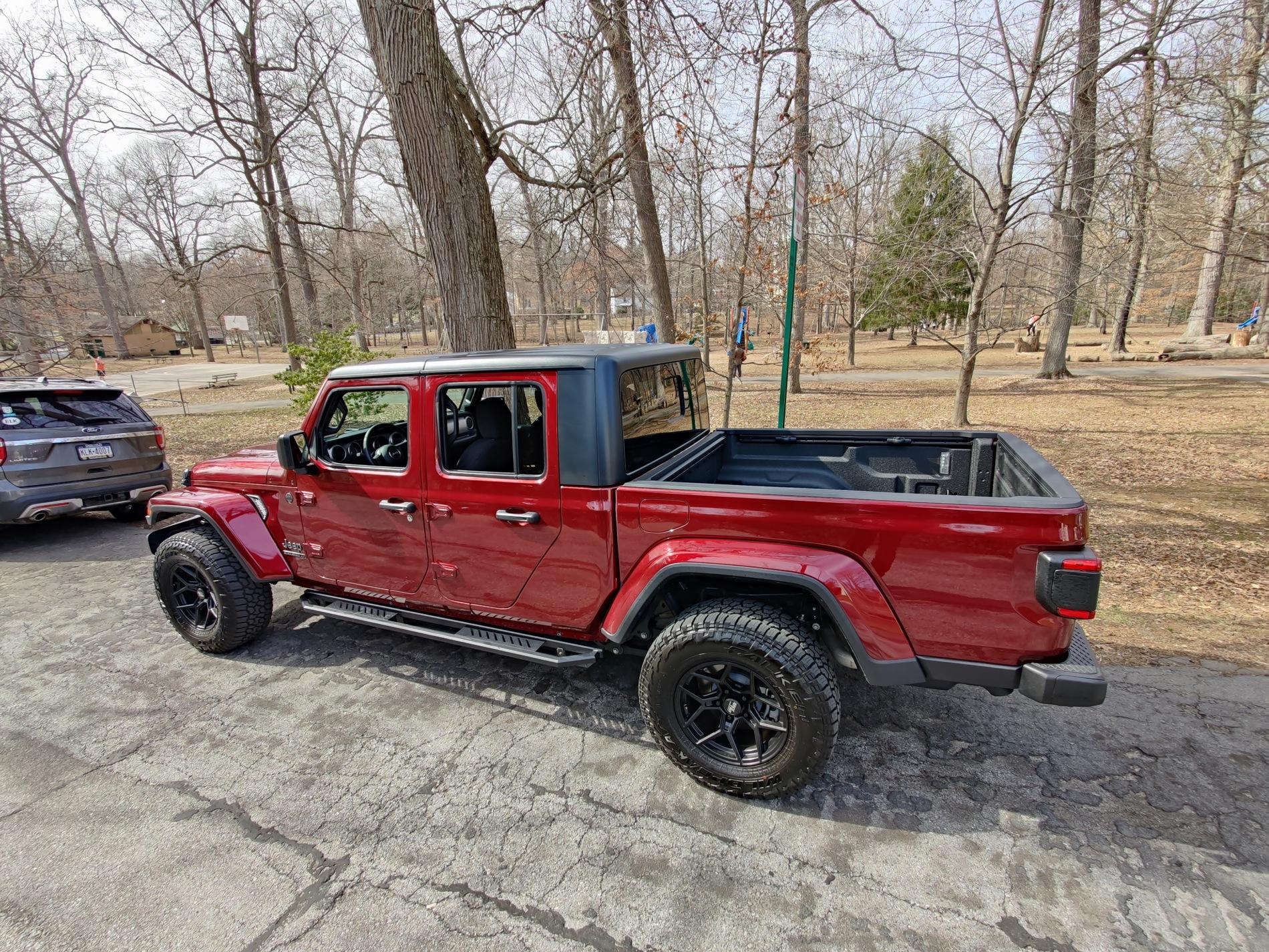 Jeep Gladiator 80TH ANNIVERSARY Edition Gladiator JT Club mRRCDXvkQUEJKkvXgLnqvTgA=w3612-h2708-no?authuser=0