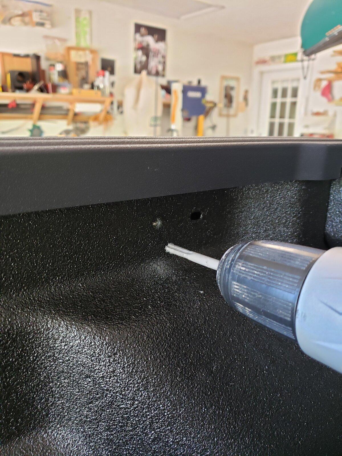 Jeep Gladiator Bed rails and utility outlet installed. 20210417_123930