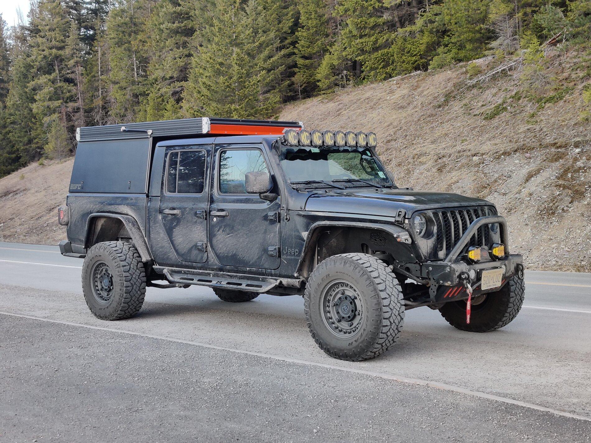 Jeep Gladiator Motorcycle riders? What do you ride? Pic/Info Thread! IMG_20210413_200545