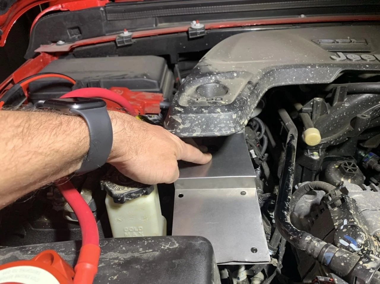 Jeep Gladiator “Stealth” hidden smittybilt H2O 12k winch install on Maximus-3 winch plate 8DC0AE66-766B-4BF2-94BE-1BA0271F9EE9
