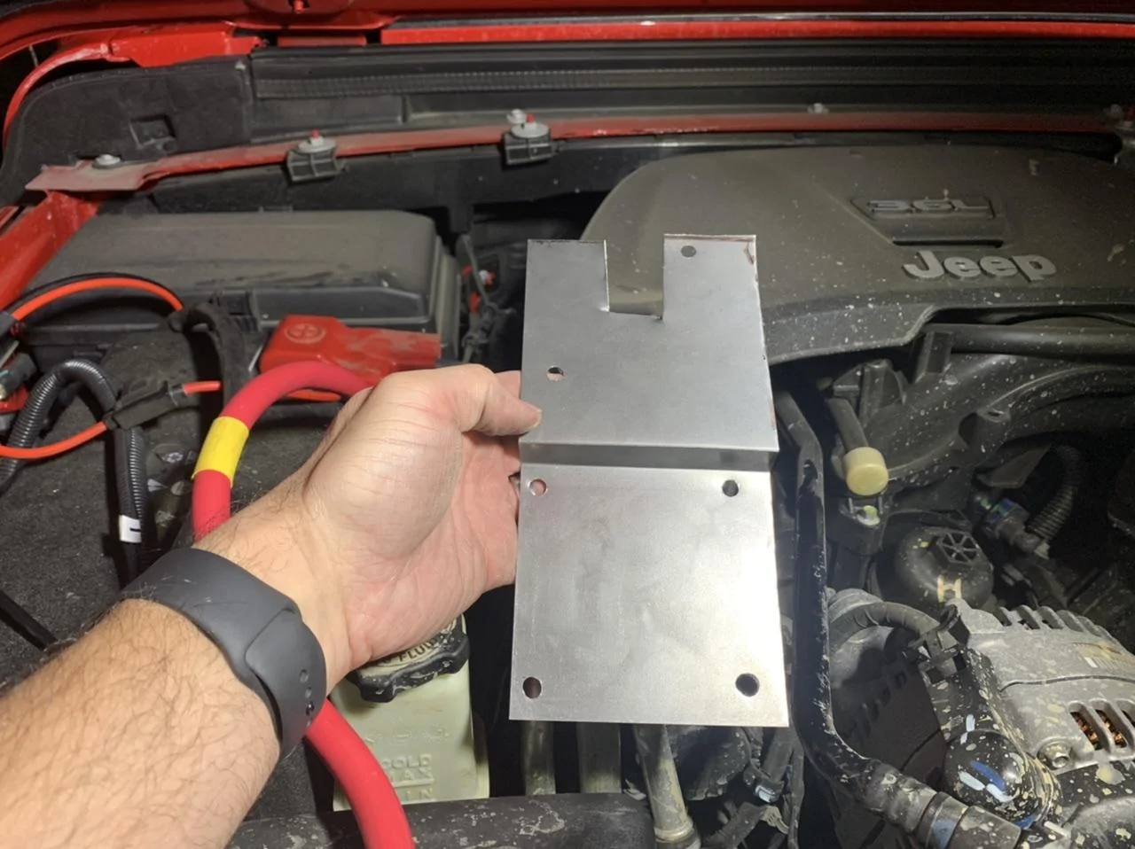 Jeep Gladiator “Stealth” hidden smittybilt H2O 12k winch install on Maximus-3 winch plate 6662D2D7-58C1-4BD2-AA75-35BD5E1E5179