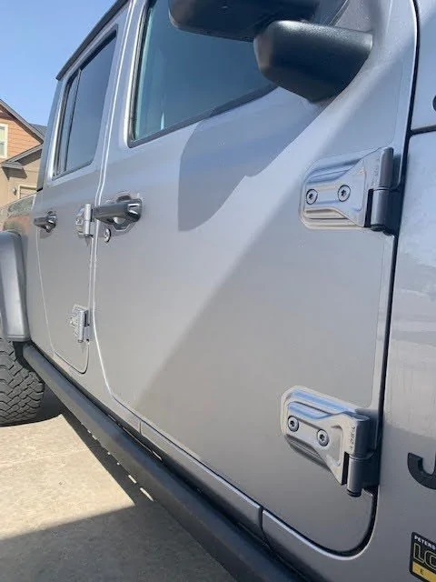 Jeep Gladiator Trail Scales vjuTMe5oYk1W810lYgtDgrKReY=w480-h640-no?authuser=1
