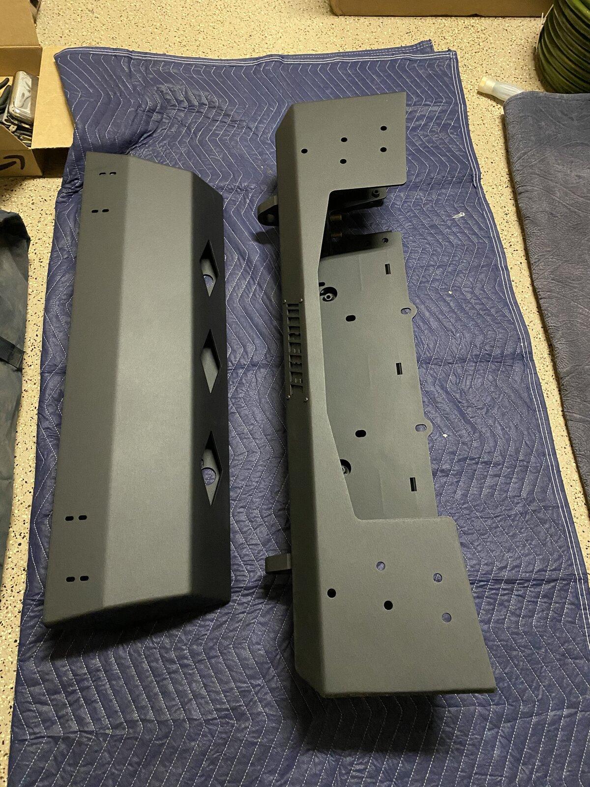 Jeep Gladiator THIS is how you pack parts ...Front bumper and skid 50B0DBC9-6C3C-4F99-A2B4-5AF3E4495330