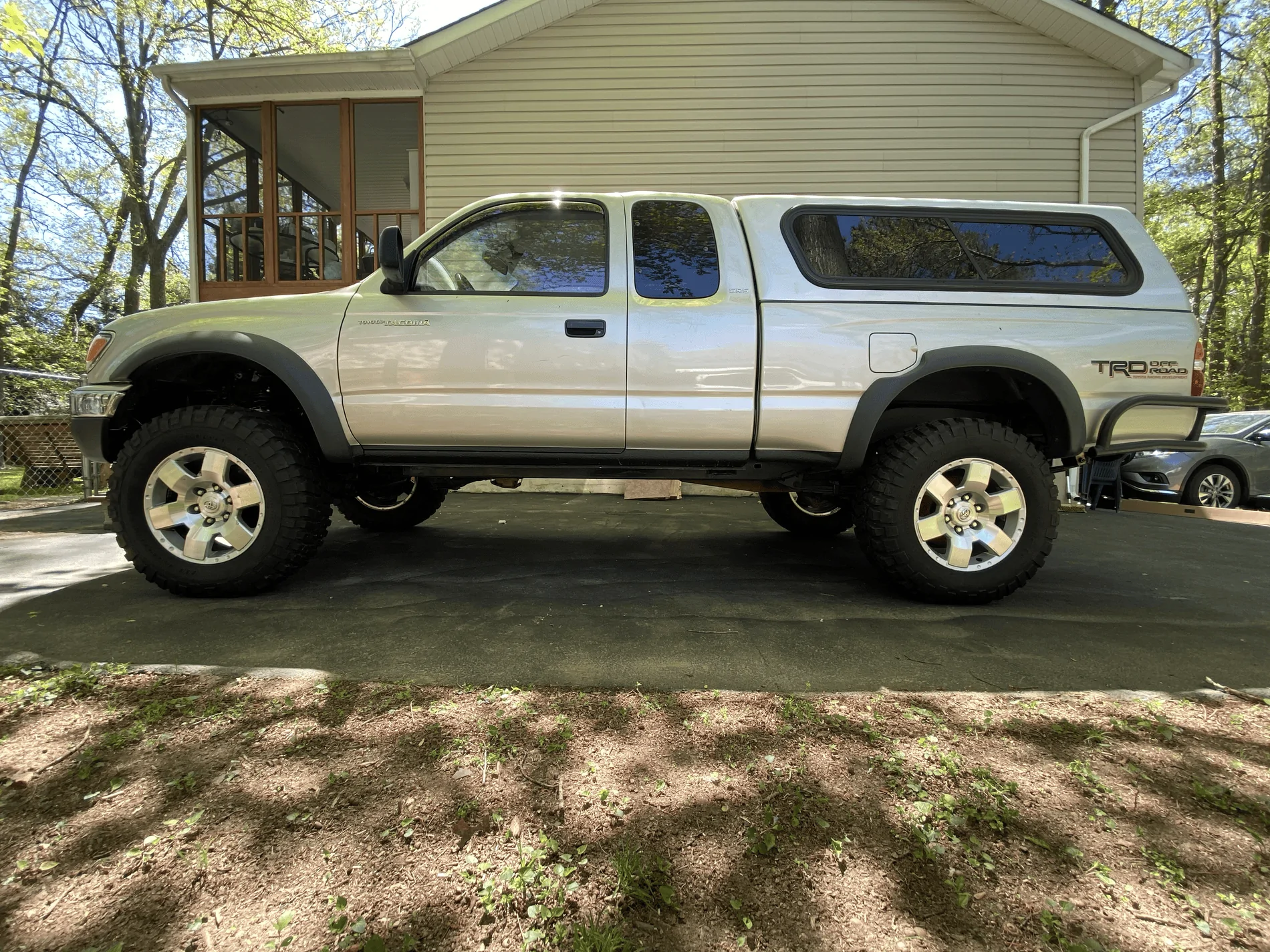 Jeep Gladiator Matt's first Jeep, its a '21 Gladiator Overland tempImagefrFBgm