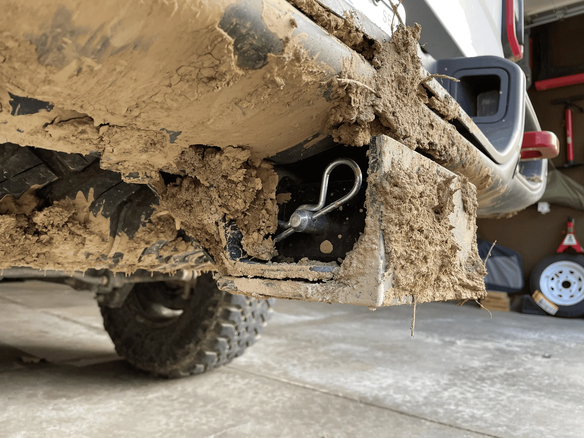 Jeep Gladiator Receiver Hitch Skid tempImageCU1B5o