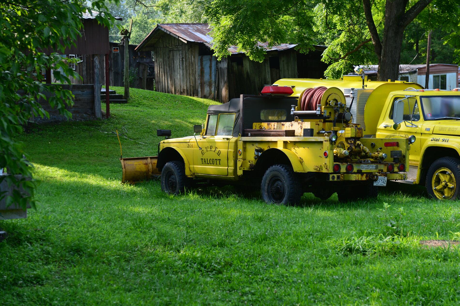 Jeep Gladiator Gladiator Fire Truck DSC_2442.JPG