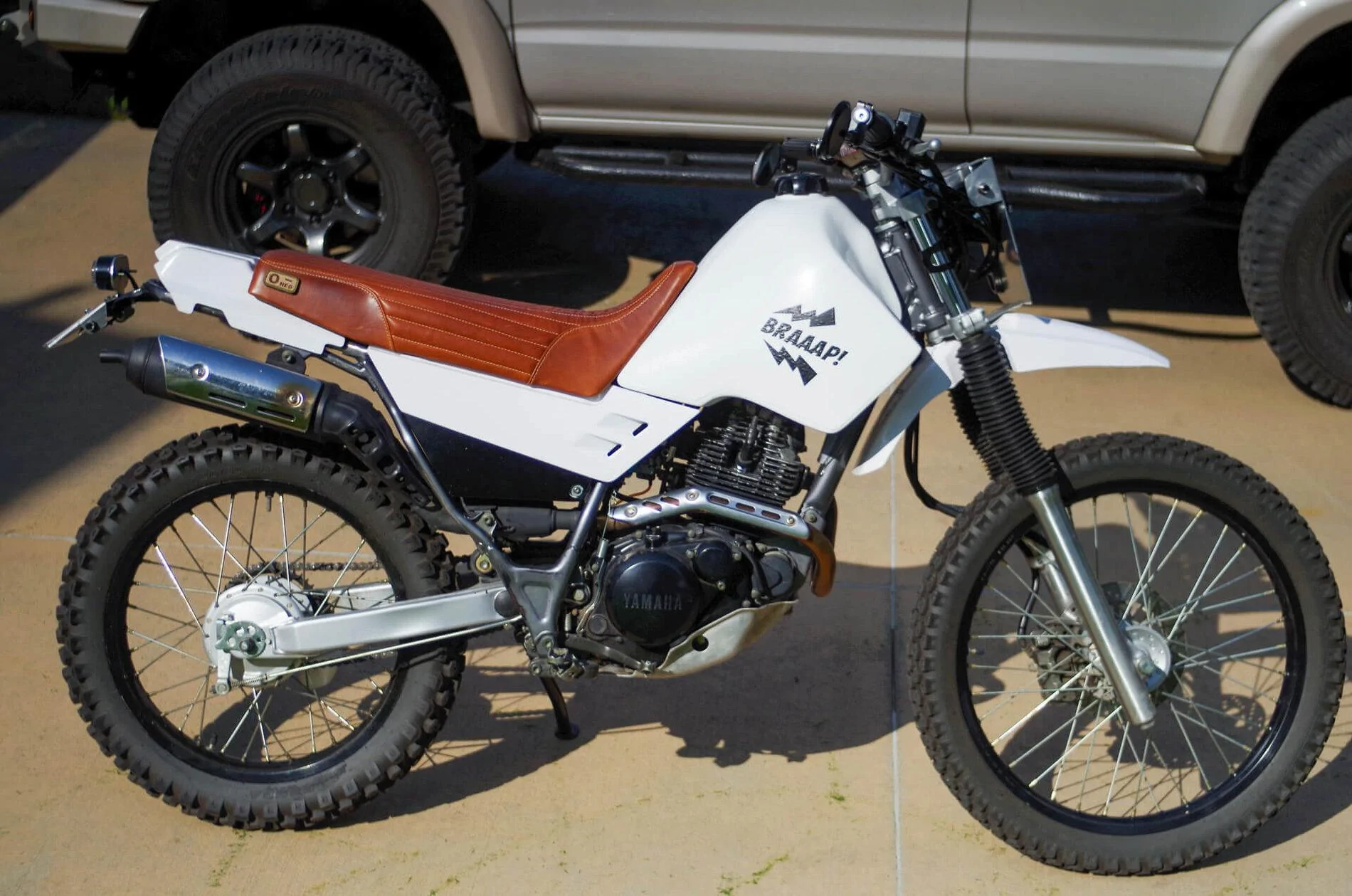 Jeep Gladiator Motorcycle riders? What do you ride? Pic/Info Thread! yamaha_xt225_1