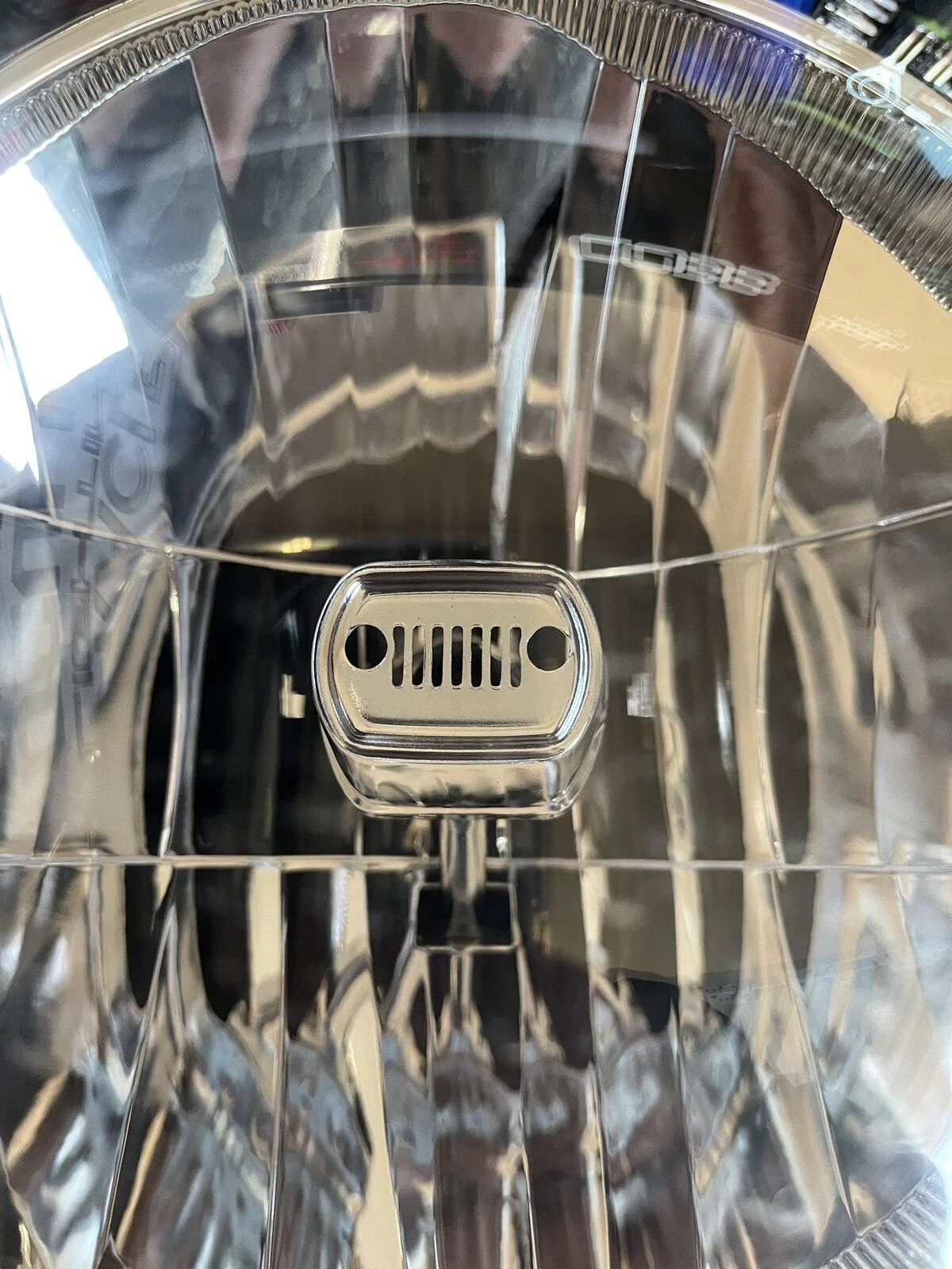 Jeep Gladiator Like New OEM JT Headlights 74D30503-1E90-4C65-9B07-0D5B583CE7AB