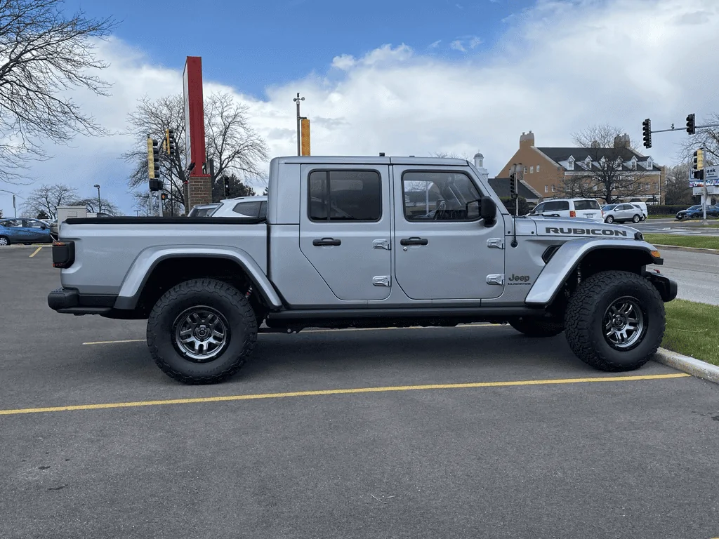 Jeep Gladiator SHOW ME YOUR WHEELS! 1619037403512