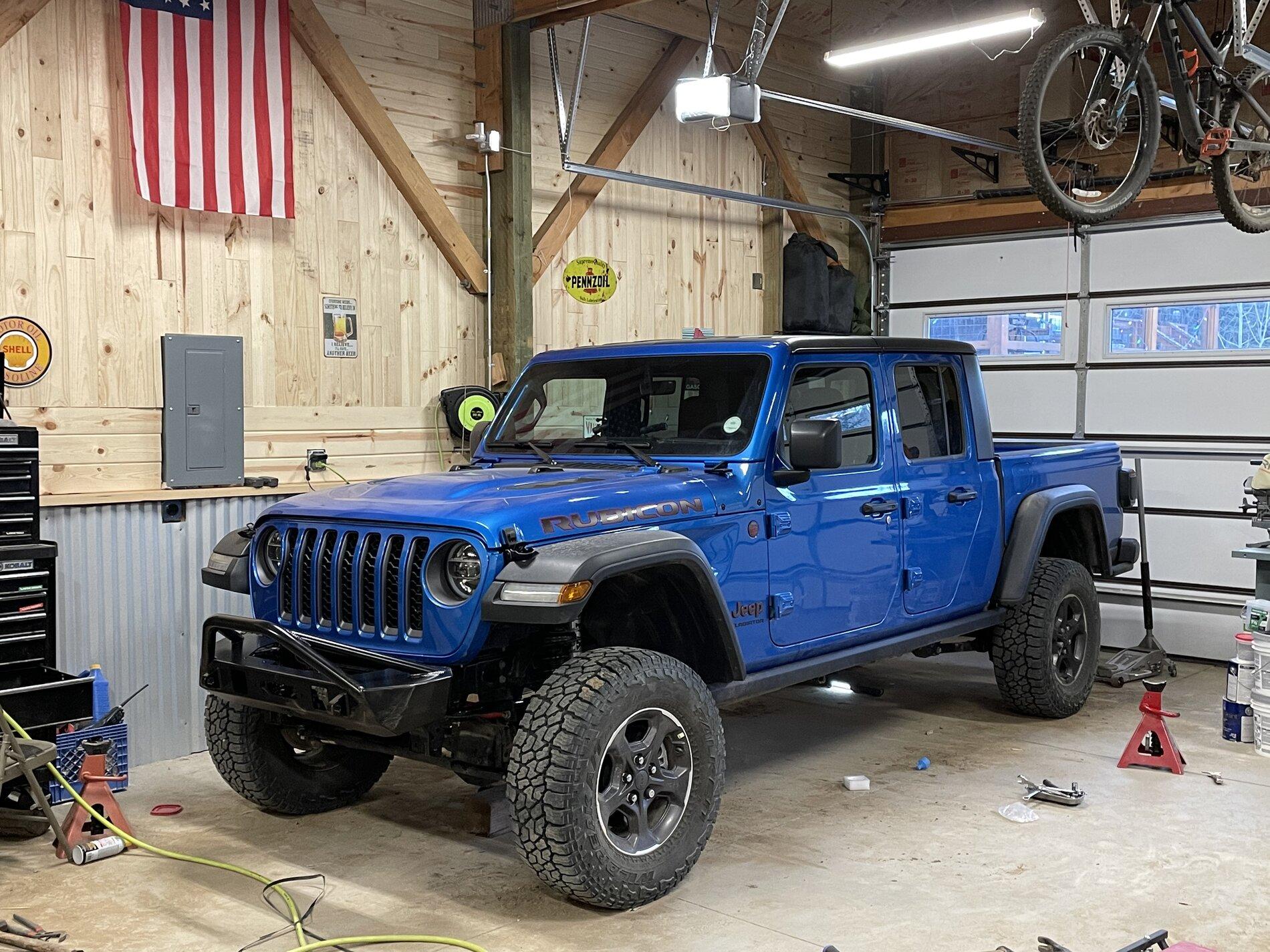 Jeep Gladiator Alpine Spirit 684DB146-5E24-4C5C-A10C-29D7FC8E599A