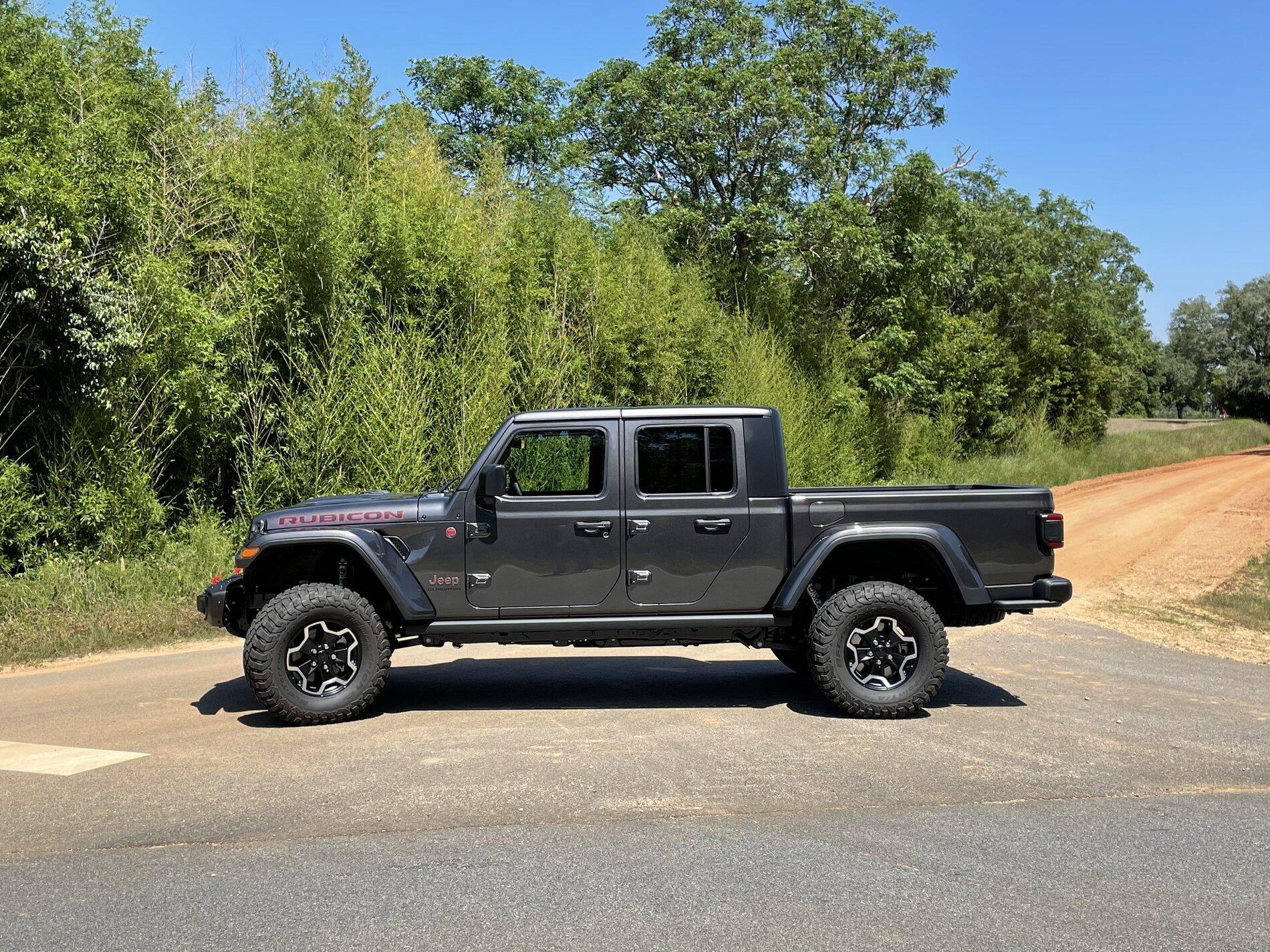 Jeep Gladiator Advice on 1”-1.5” Level Kit with Mopar Diesel 2” Lift 899794D2-576D-461D-BC68-FDB1952E9A57