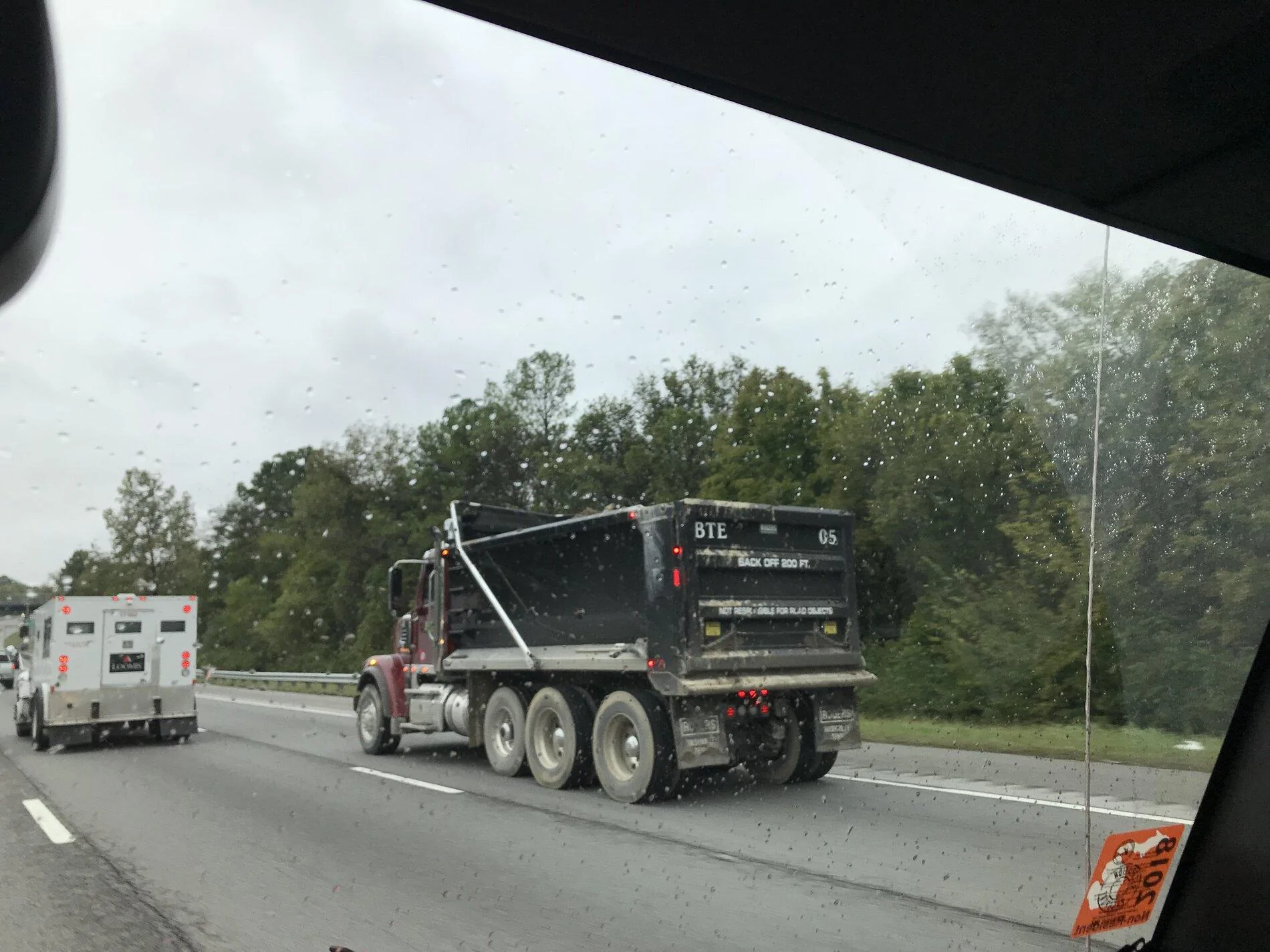 Jeep Gladiator Cracked windshield after 3 weeks 76A99A13-2A3D-40ED-82DE-86B71AD3E9D2
