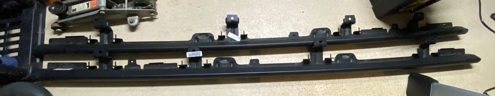 Jeep Gladiator Mopar Body Side Sill FDF78536-0C47-4D69-9280-99672DEA5B02